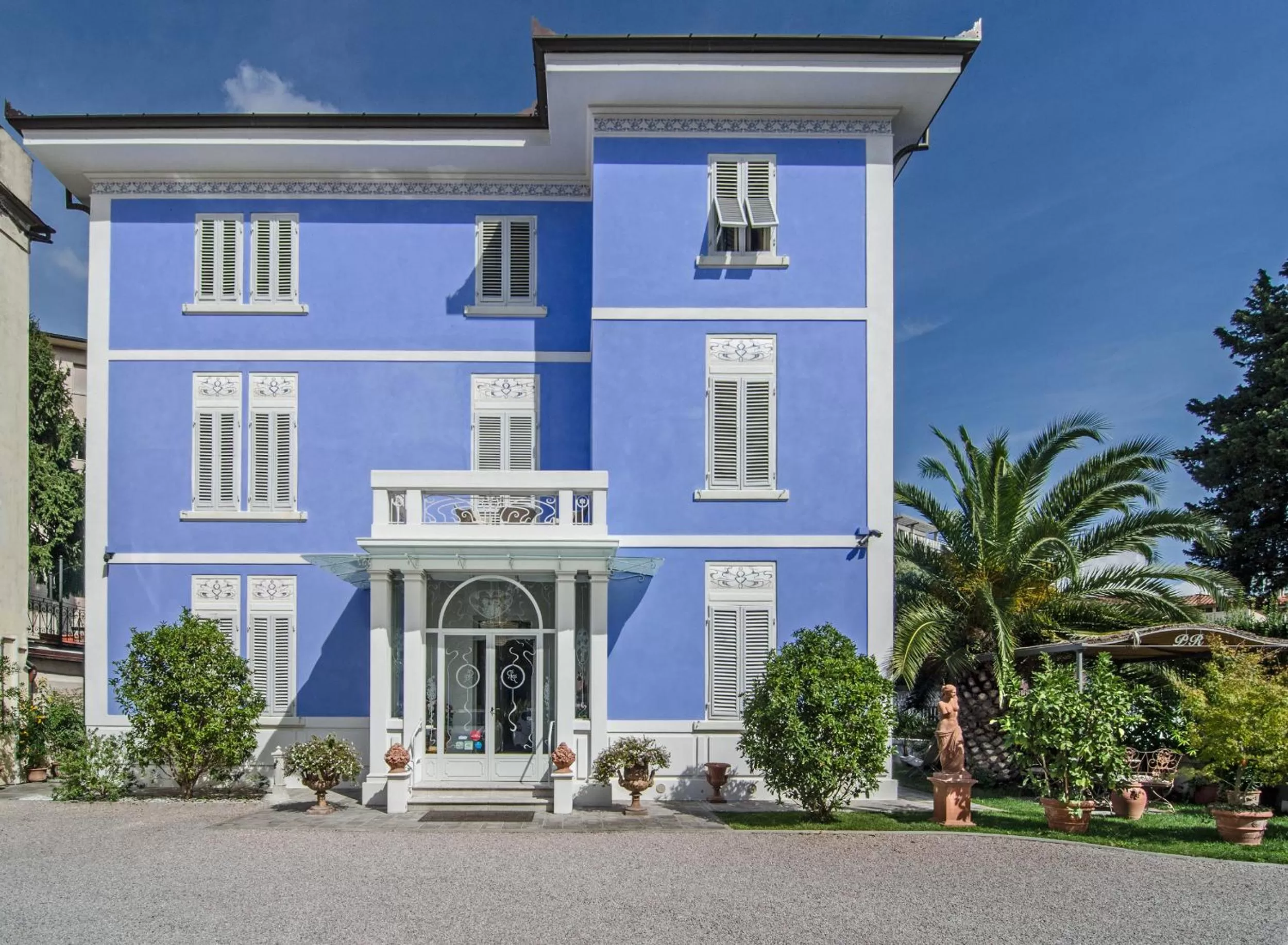 Property building in Lucca in Azzurro Maison de Charme