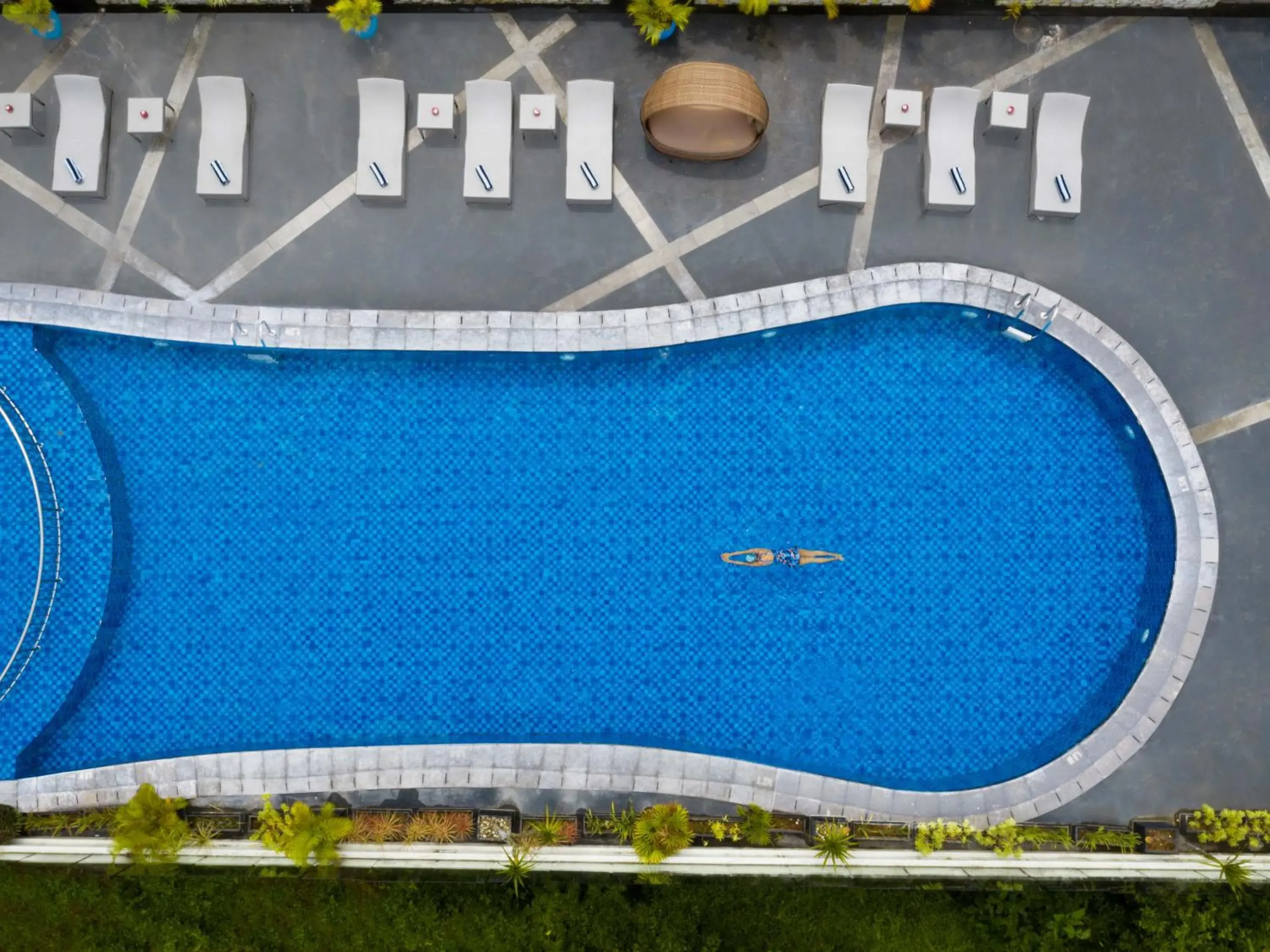 Swimming pool, Pool View in Platinum Hotel & Convention Hall Balikpapan