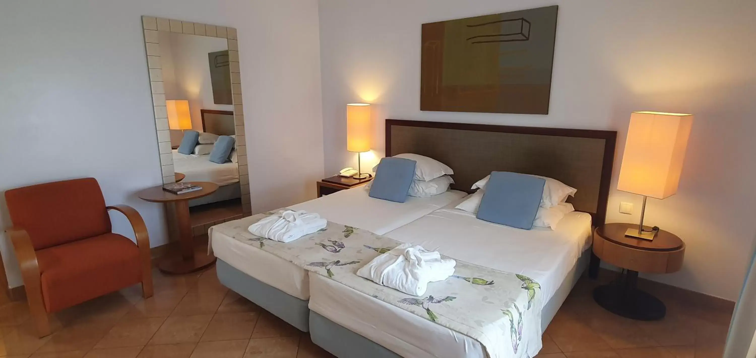 Communal lounge/ TV room, Bed in Pestana Alvor Park Hotel Apartamento