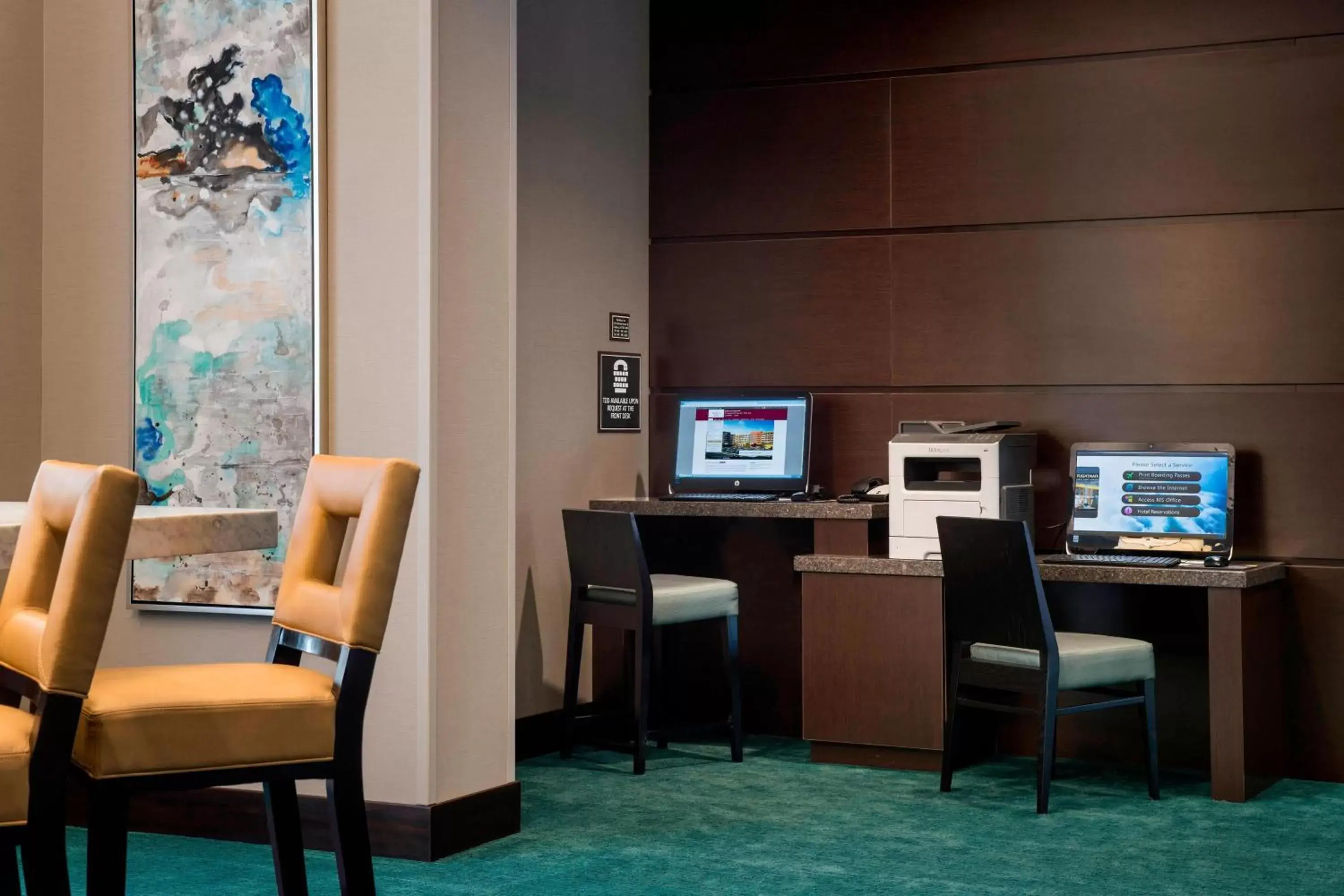 Business facilities in Residence Inn by Marriott Calgary South