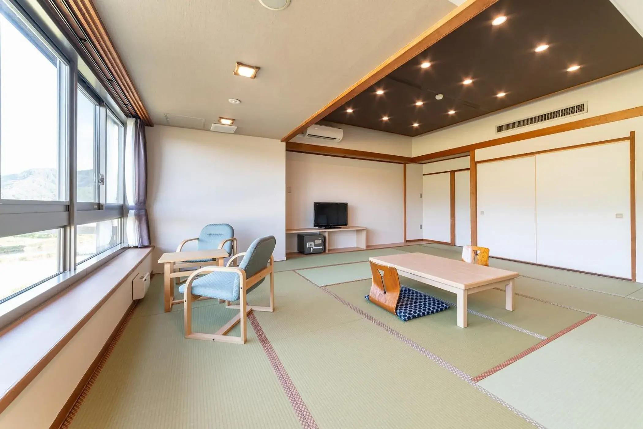 Photo of the whole room in Ooedo Onsen Monogatari Kinosaki