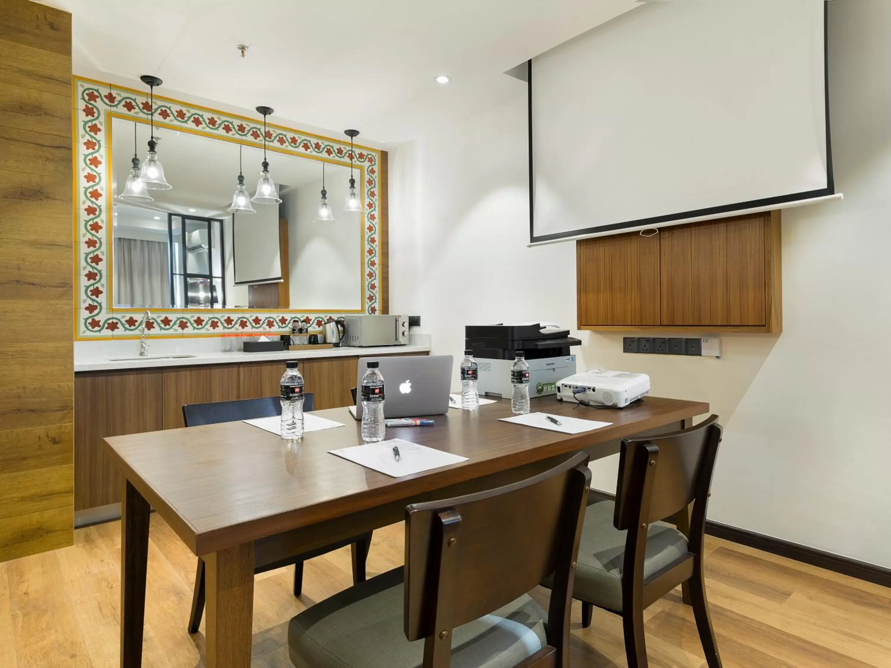 TV and multimedia, Kitchen/Kitchenette in The Granite Luxury Hotel Penang