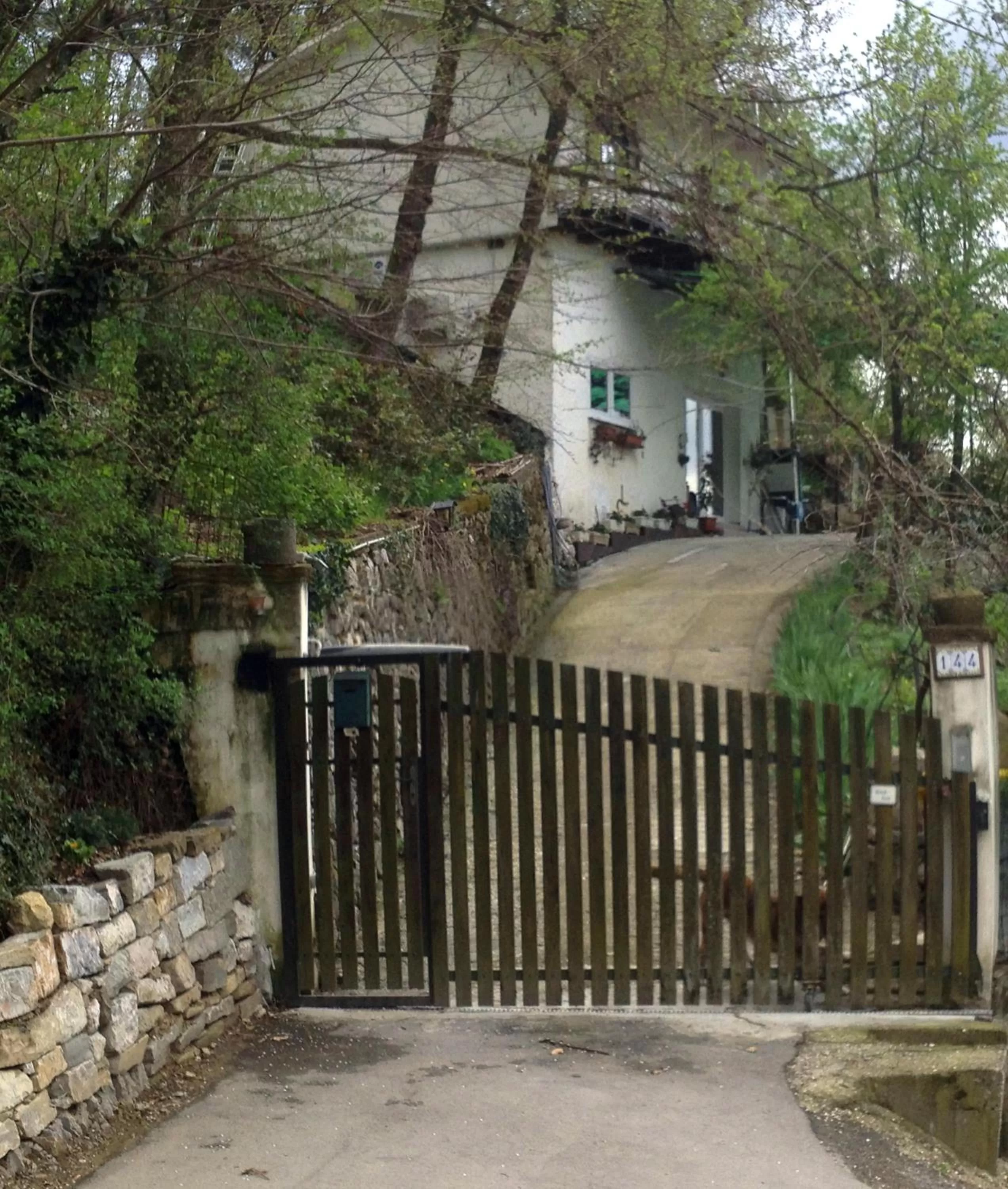 Facade/entrance in Su da noi