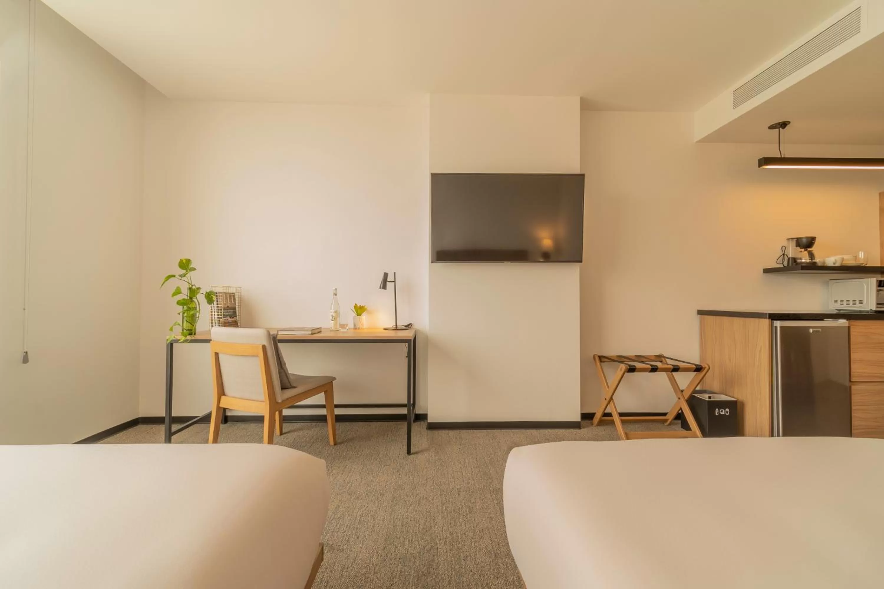 TV and multimedia, Bed in Stadía Suites Querétaro Centro Histórico