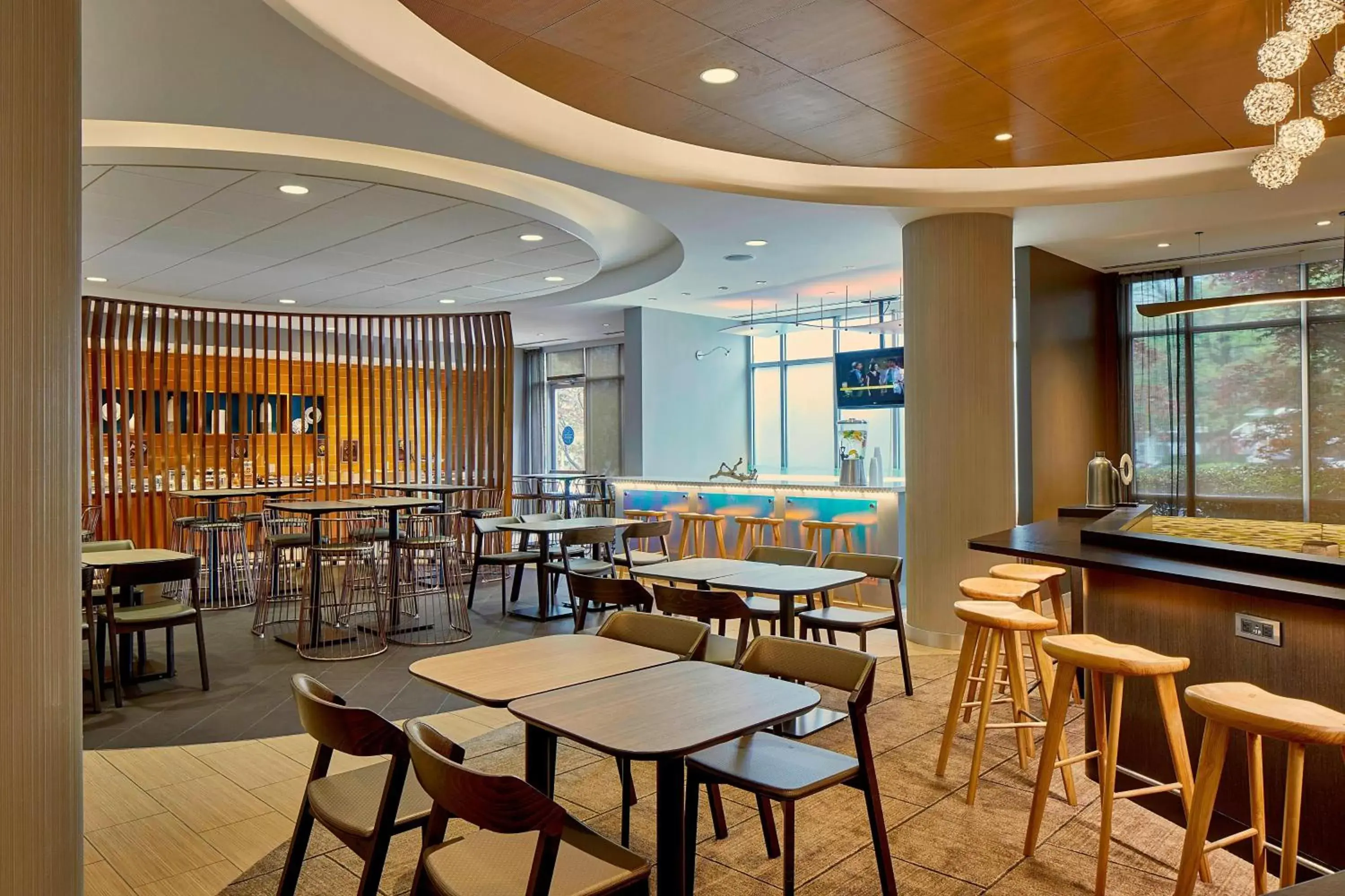 Lobby or reception, Restaurant/Places to Eat in SpringHill Suites by Marriott Atlanta Airport Gateway