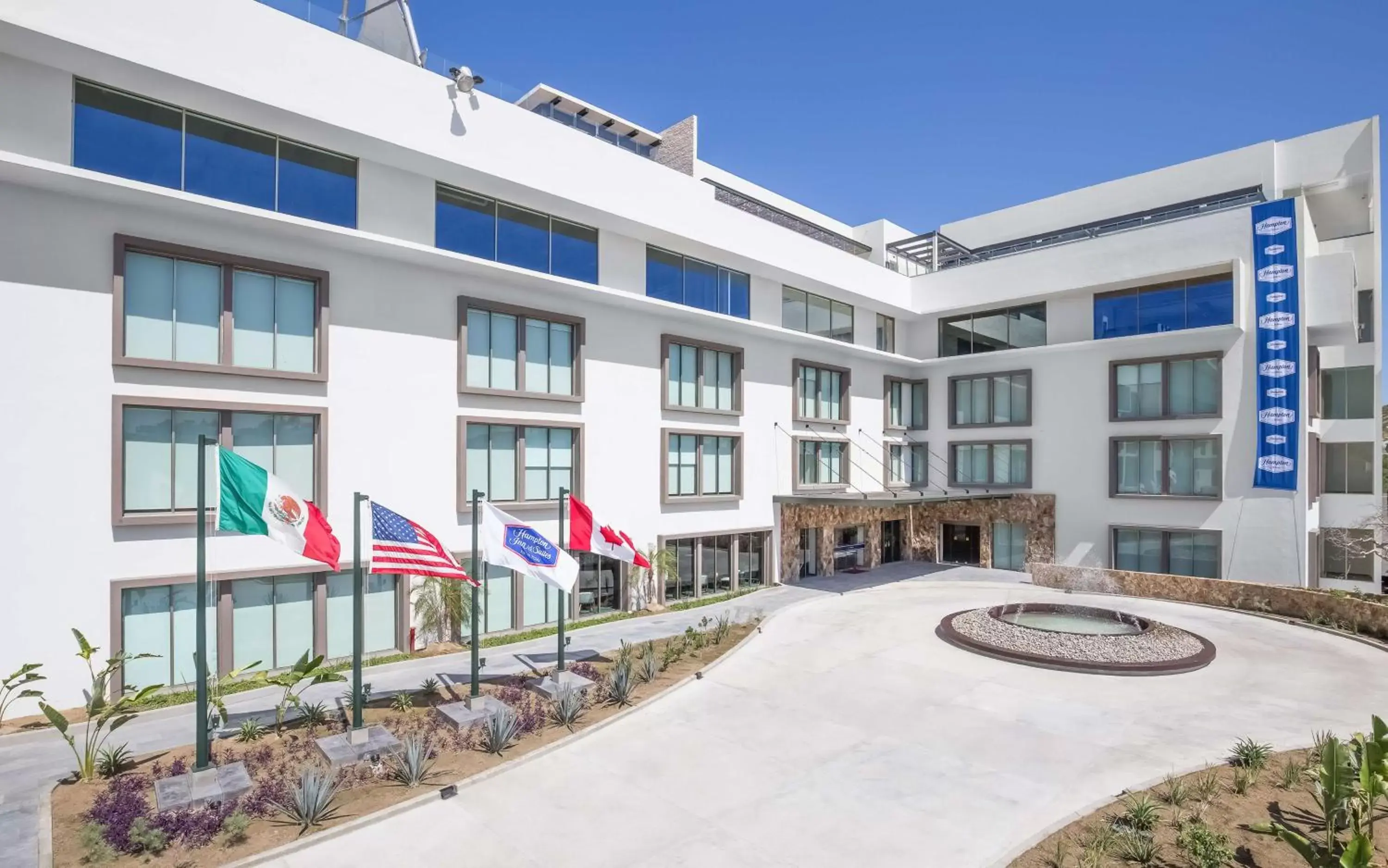 Property building in Hampton Inn & Suites by Hilton Los Cabos Property building in Hampton Inn & Suites by Hilton Los Cabos