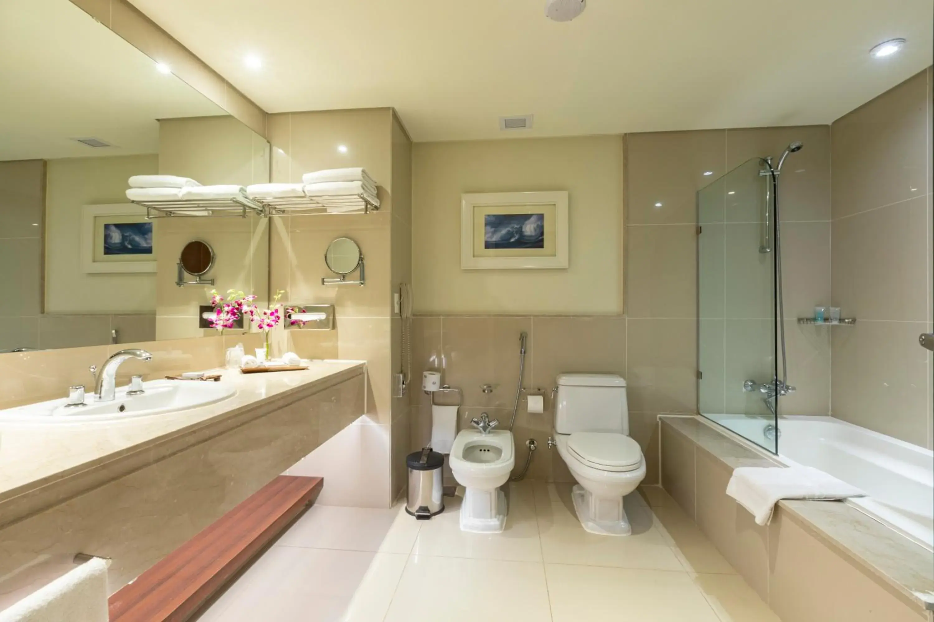 Bathroom in Grand Rotana Resort & Spa