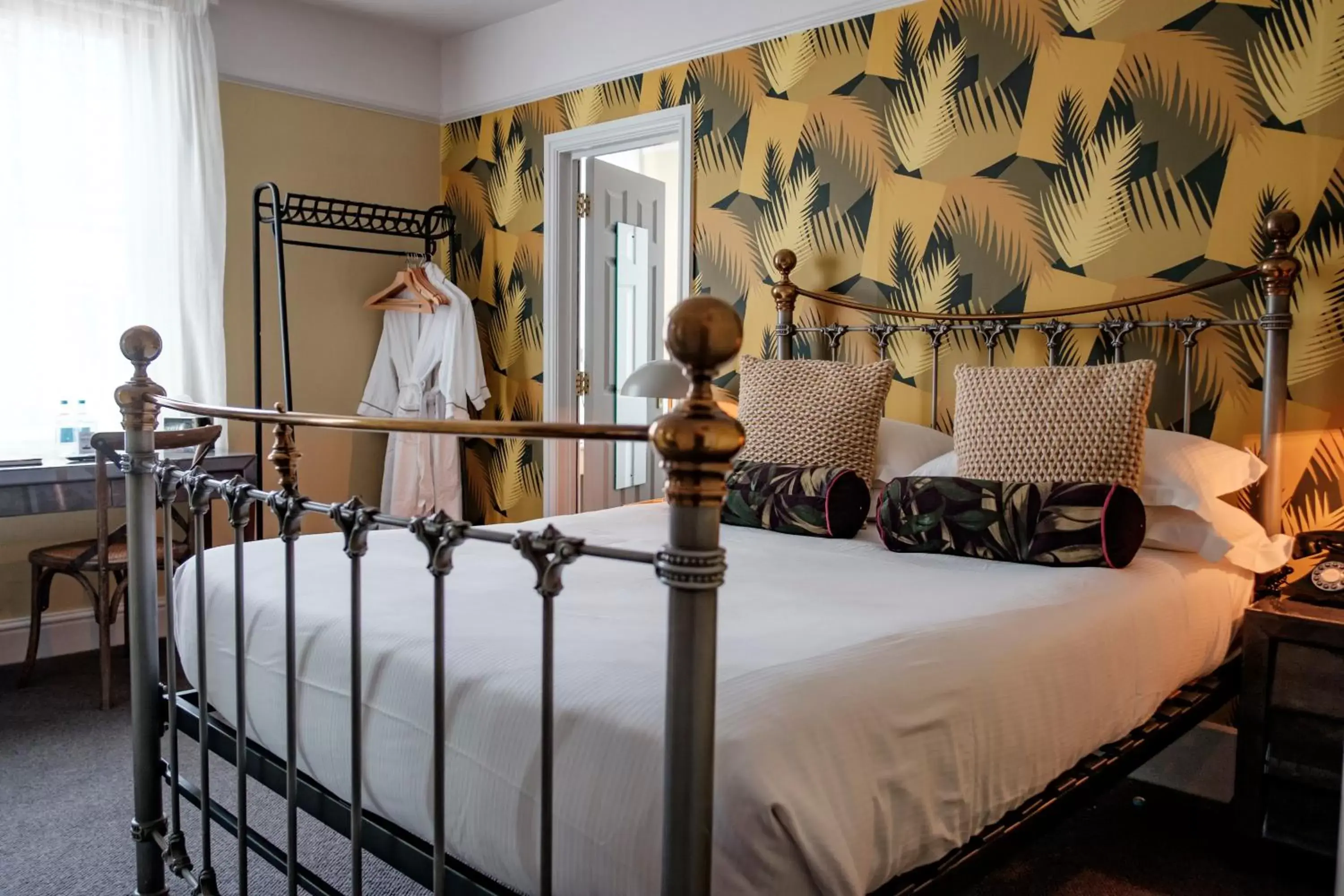 Classic Family Room in The Bull Hotel Classic Family Room in The Bull Hotel