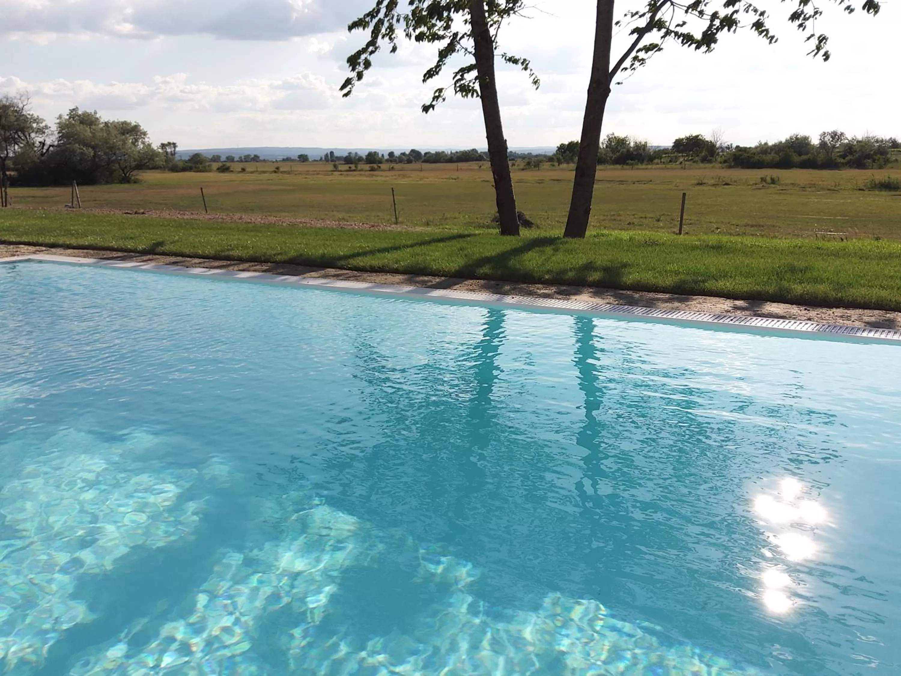 Natural landscape, Swimming Pool in Zimmerei - Landgasthaus Karlo