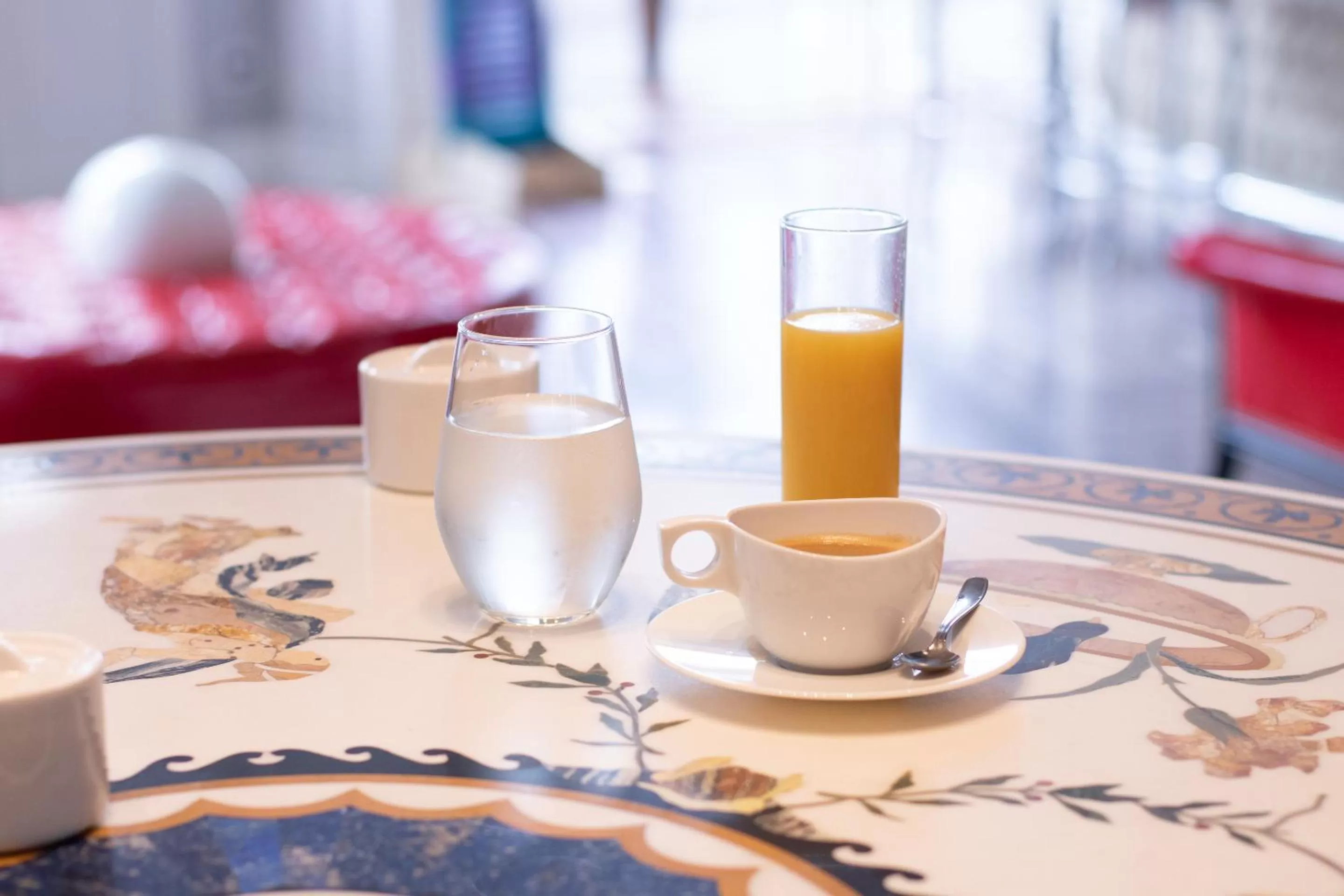 Food and drinks in Villa Palma Boutique Hotel