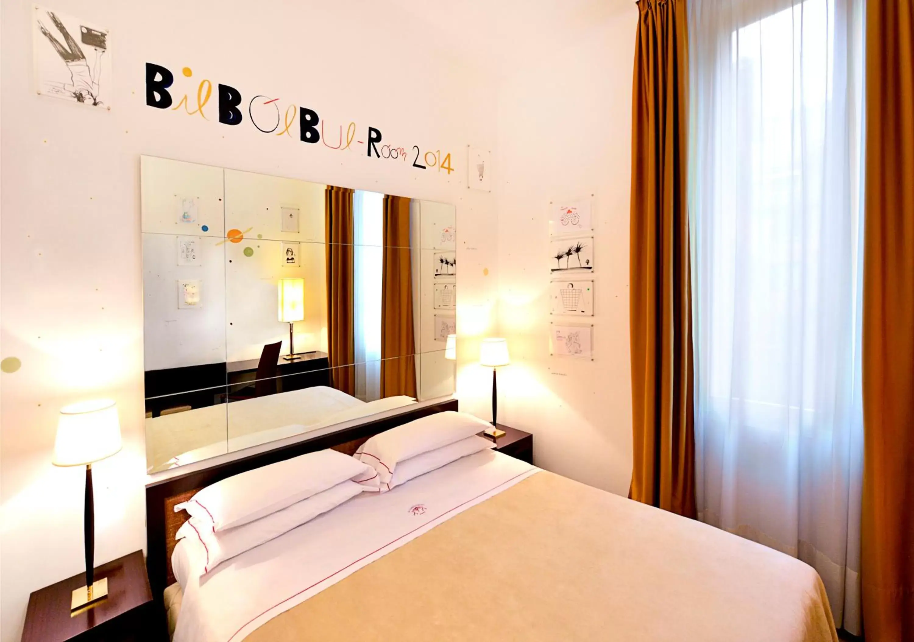 Photo of the whole room, Bed in PHI HOTEL BOLOGNA "Al Cappello Rosso"
