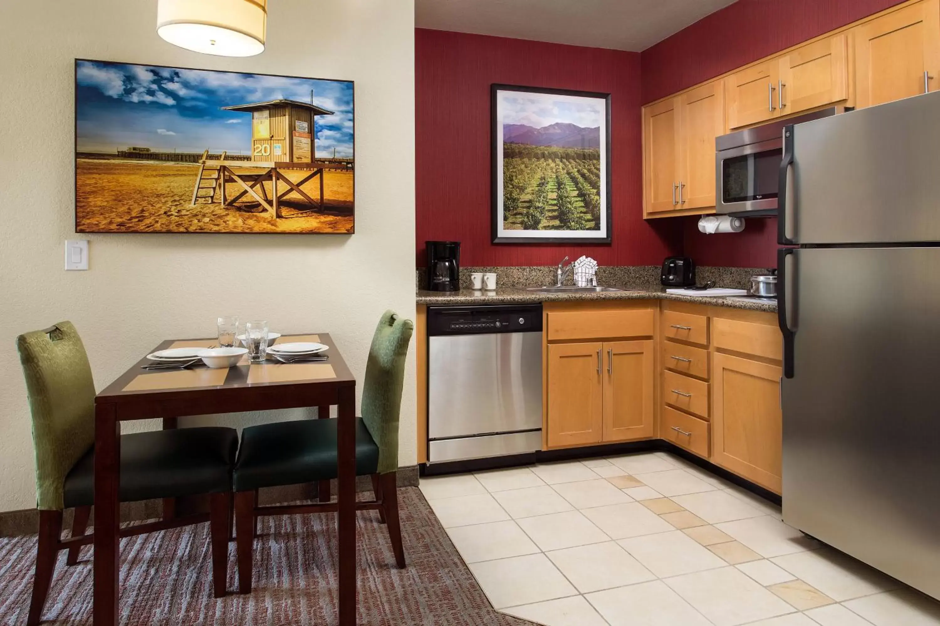 Bedroom, Kitchen/Kitchenette in Residence Inn Irvine John Wayne Airport Orange County