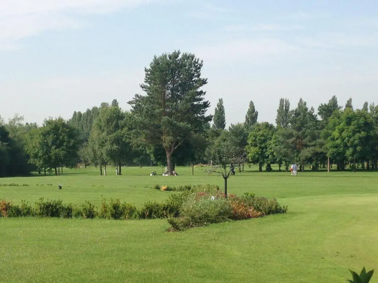 Area and facilities, Garden in Calderfields Golf & Country Club