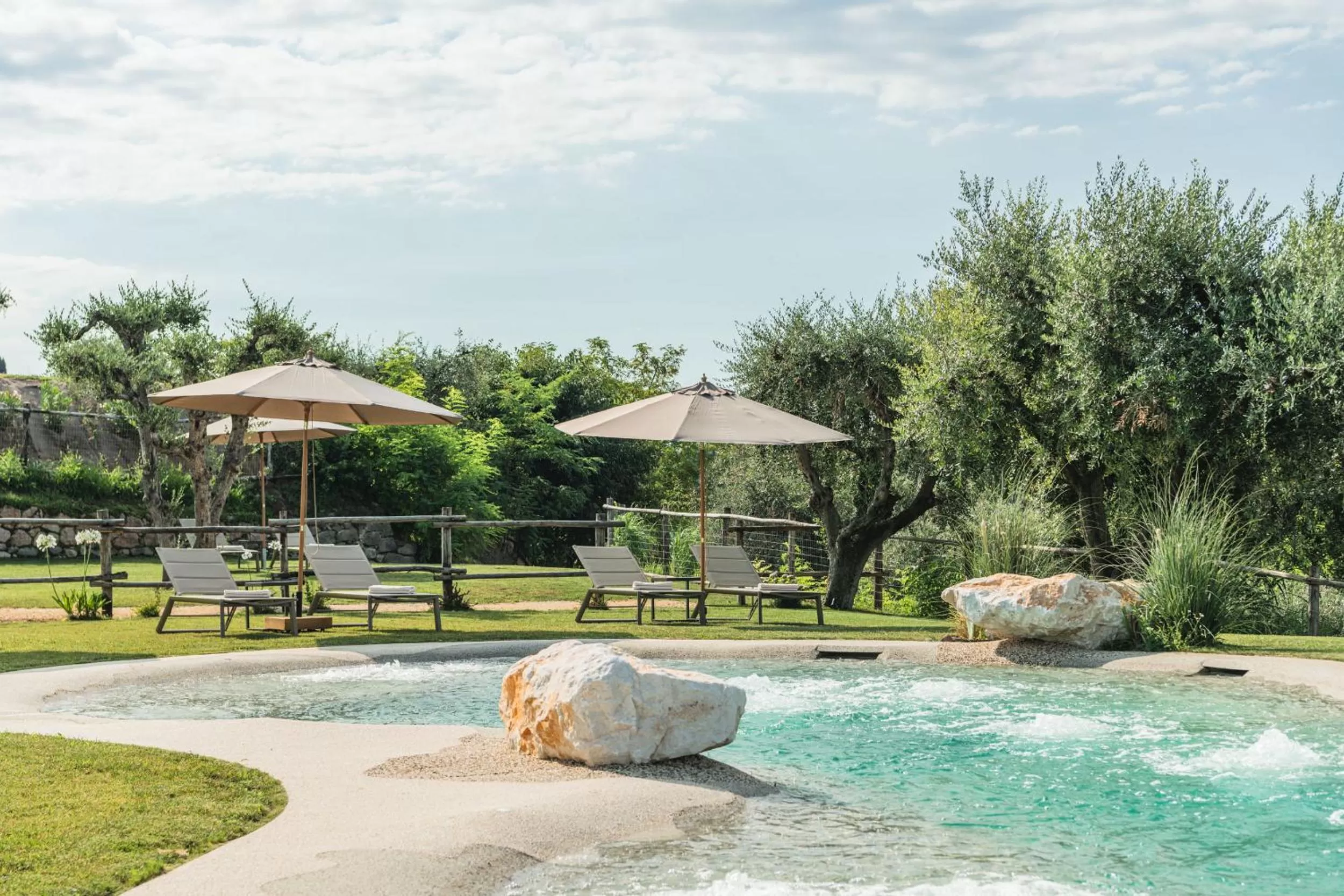 Swimming pool in Privilegium Lazise