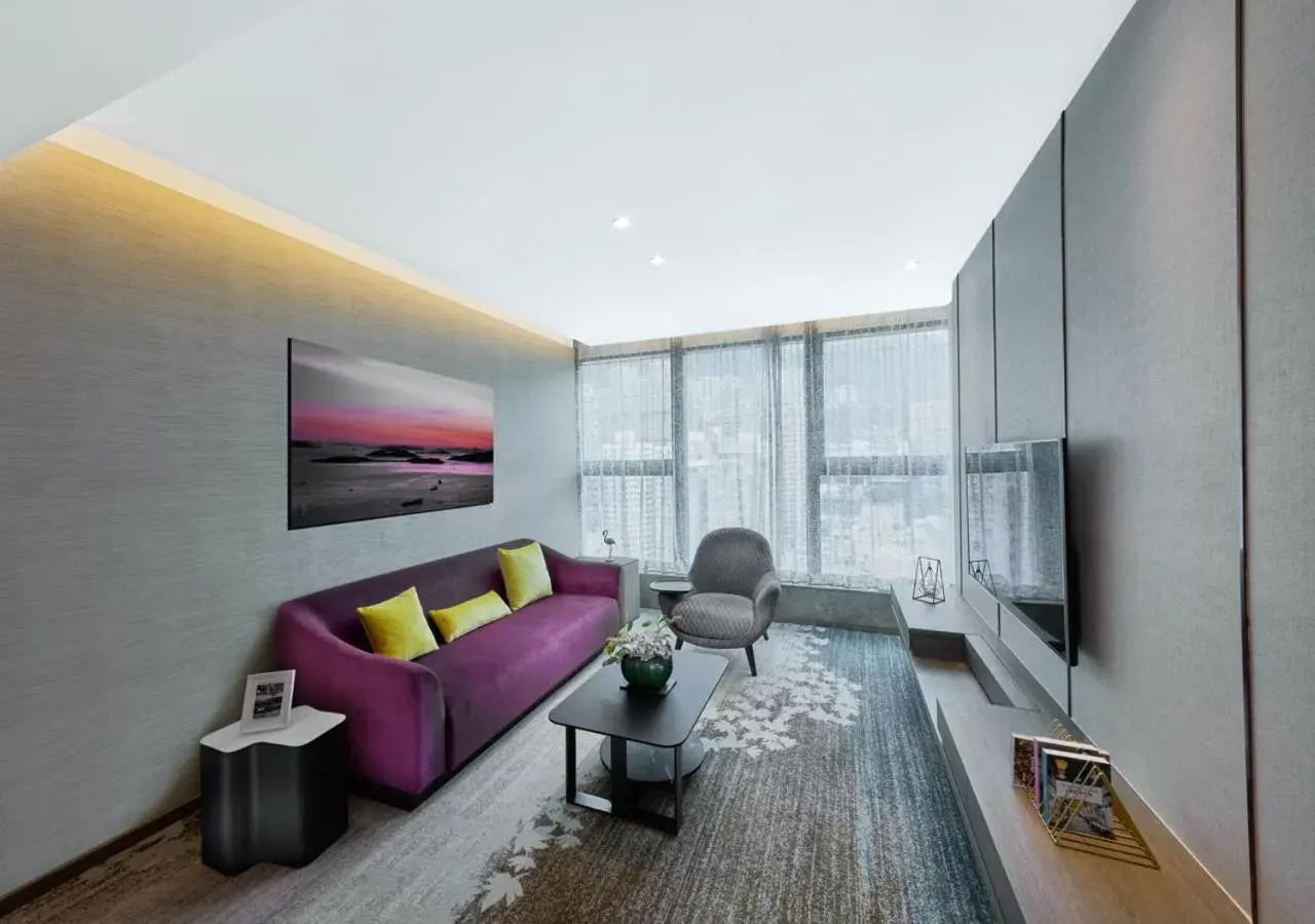 TV and multimedia, Seating Area in One-Eight-One Hotel & Serviced Residences