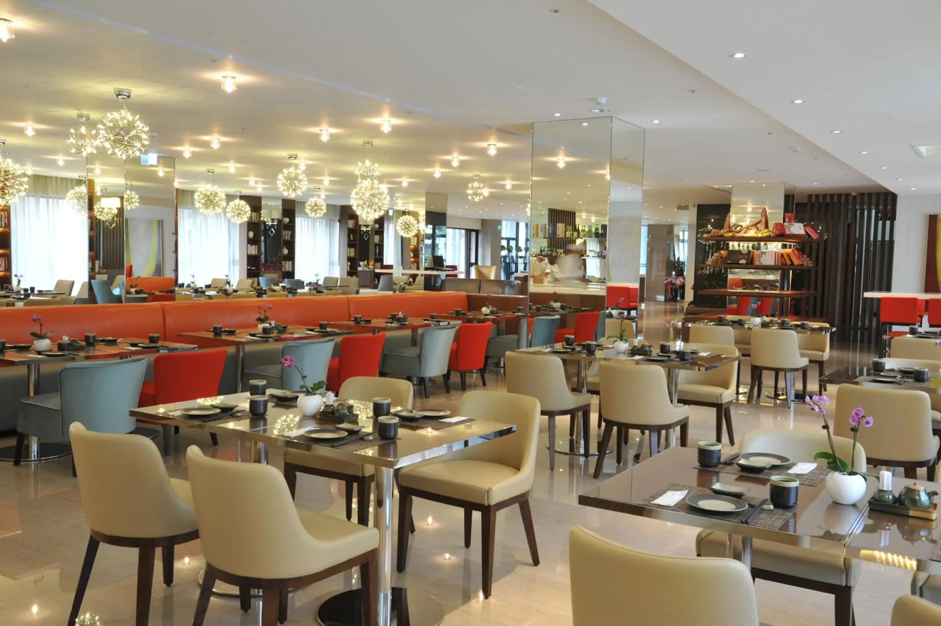Restaurant/Places to Eat in Kaohsiung International Plaza Hotel