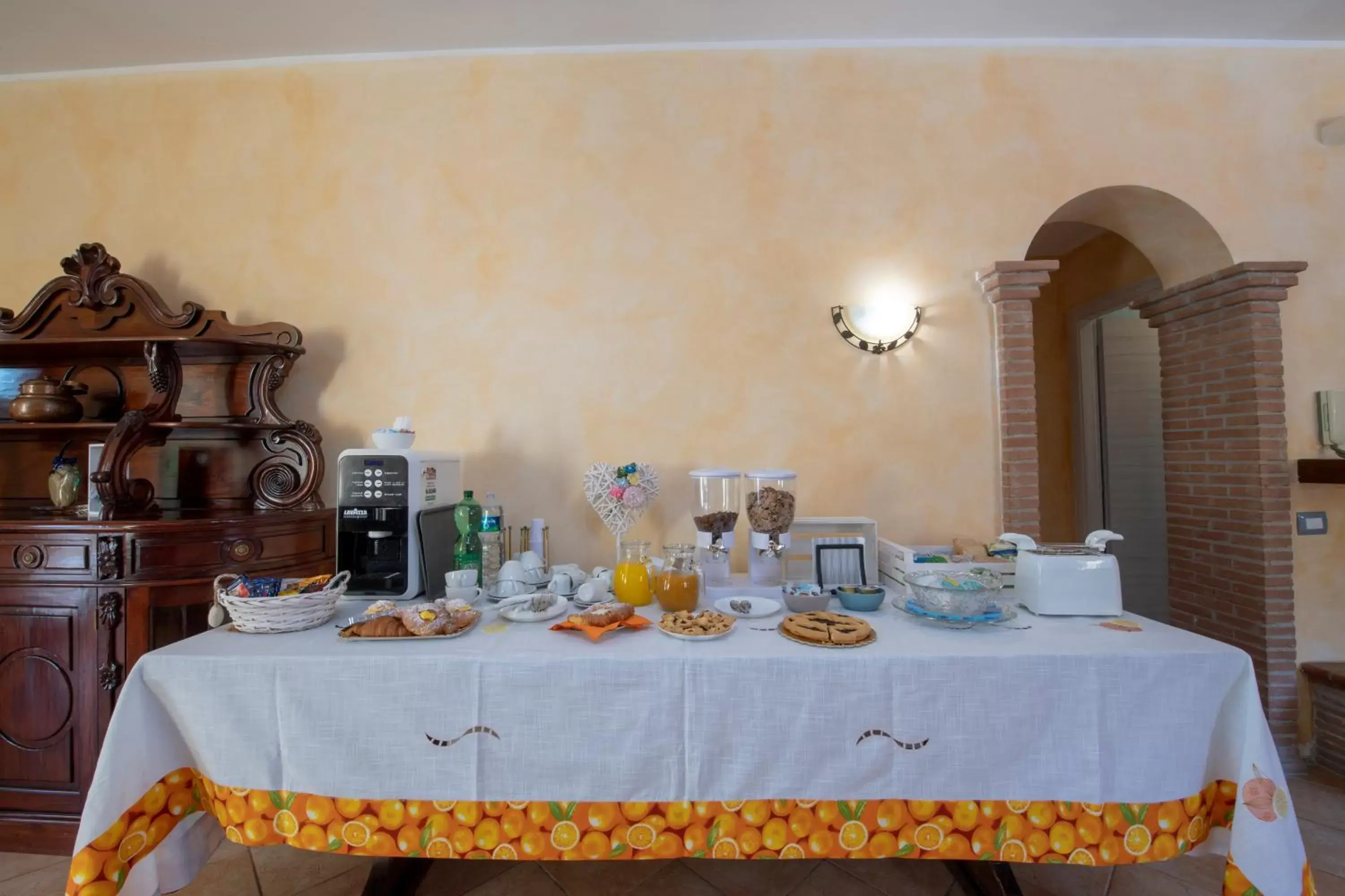 Italian breakfast, Restaurant/Places to Eat in B&B Roman Country Villa