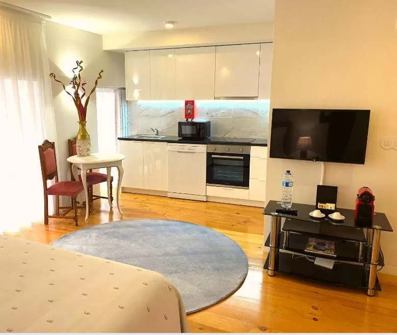 Kitchen/Kitchenette in TM Luxury Apartments Lisbon