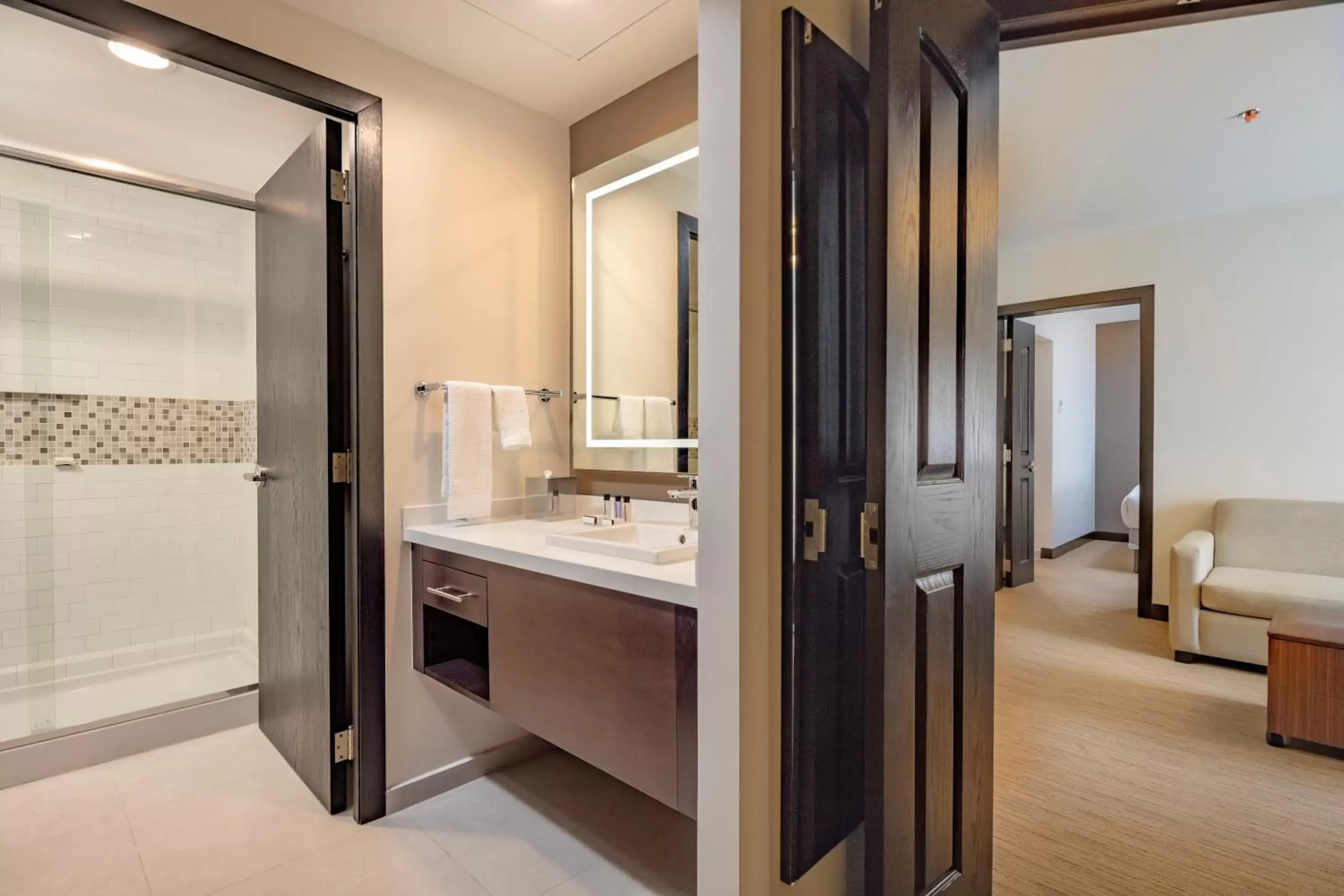 Bathroom in Staybridge Suites - Irapuato, an IHG Hotel