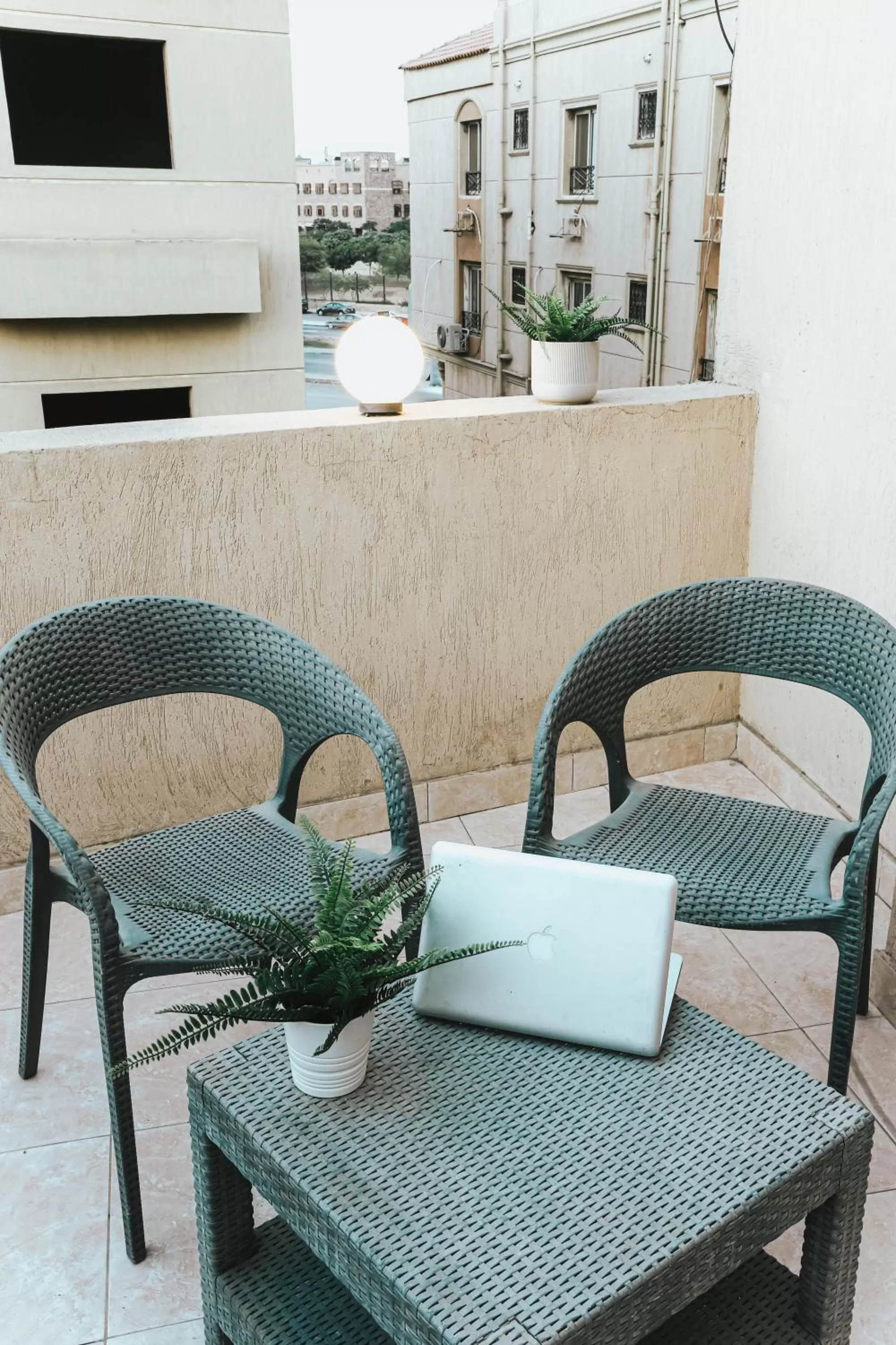 Day in NewCity Hotel & Suites