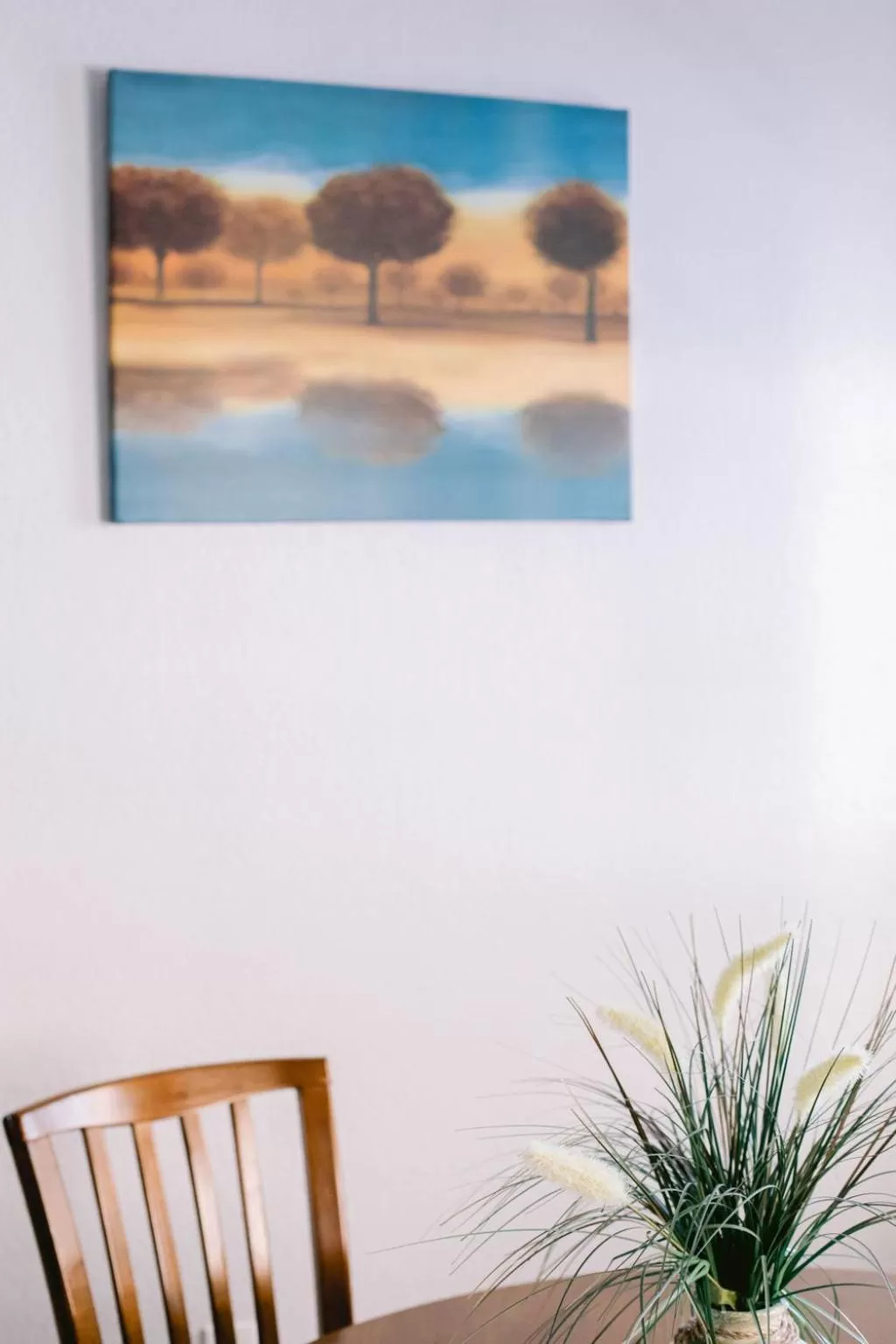 Dining area in Vistalmar Beach Resort