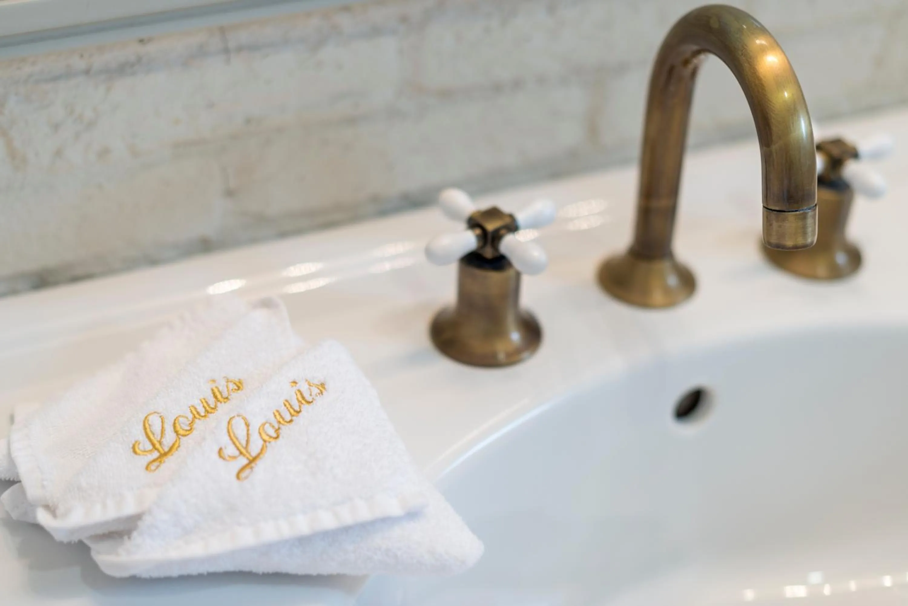 Decorative detail in Louis Appartements Galata