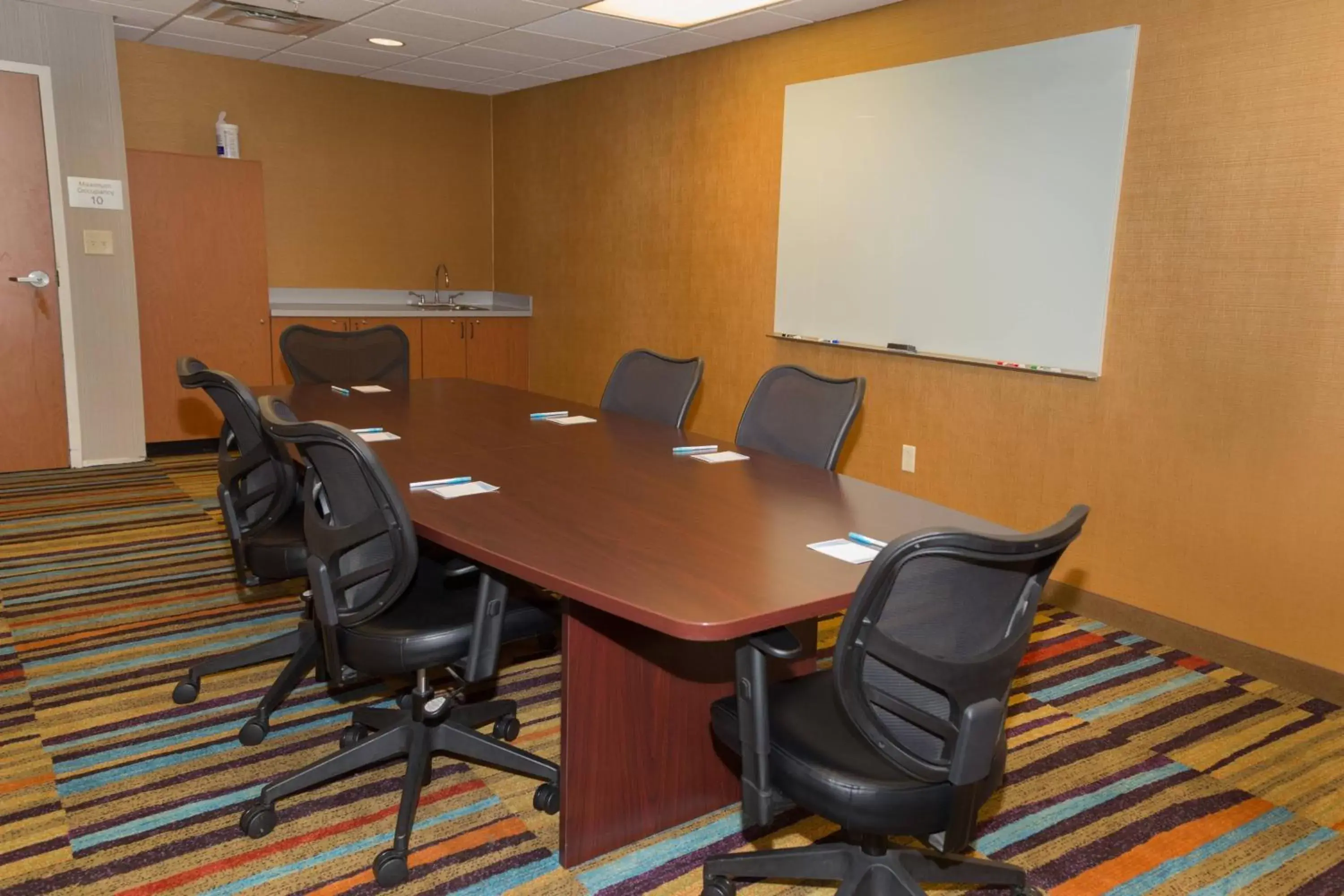 Meeting/conference room in Fairfield Inn by Marriott Morgantown