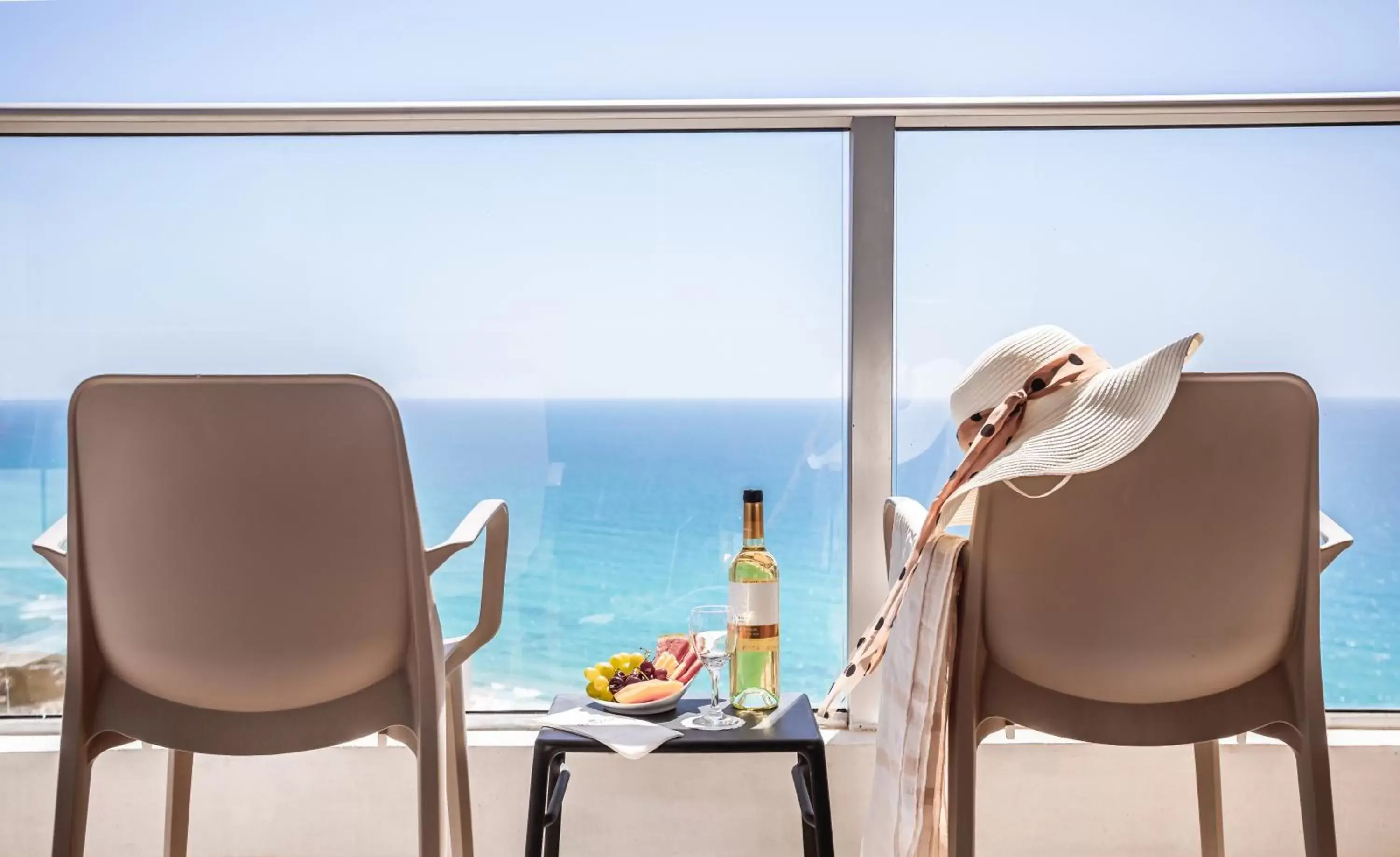 Balcony/Terrace in Ramada Hotel & Suites by Wyndham Netanya