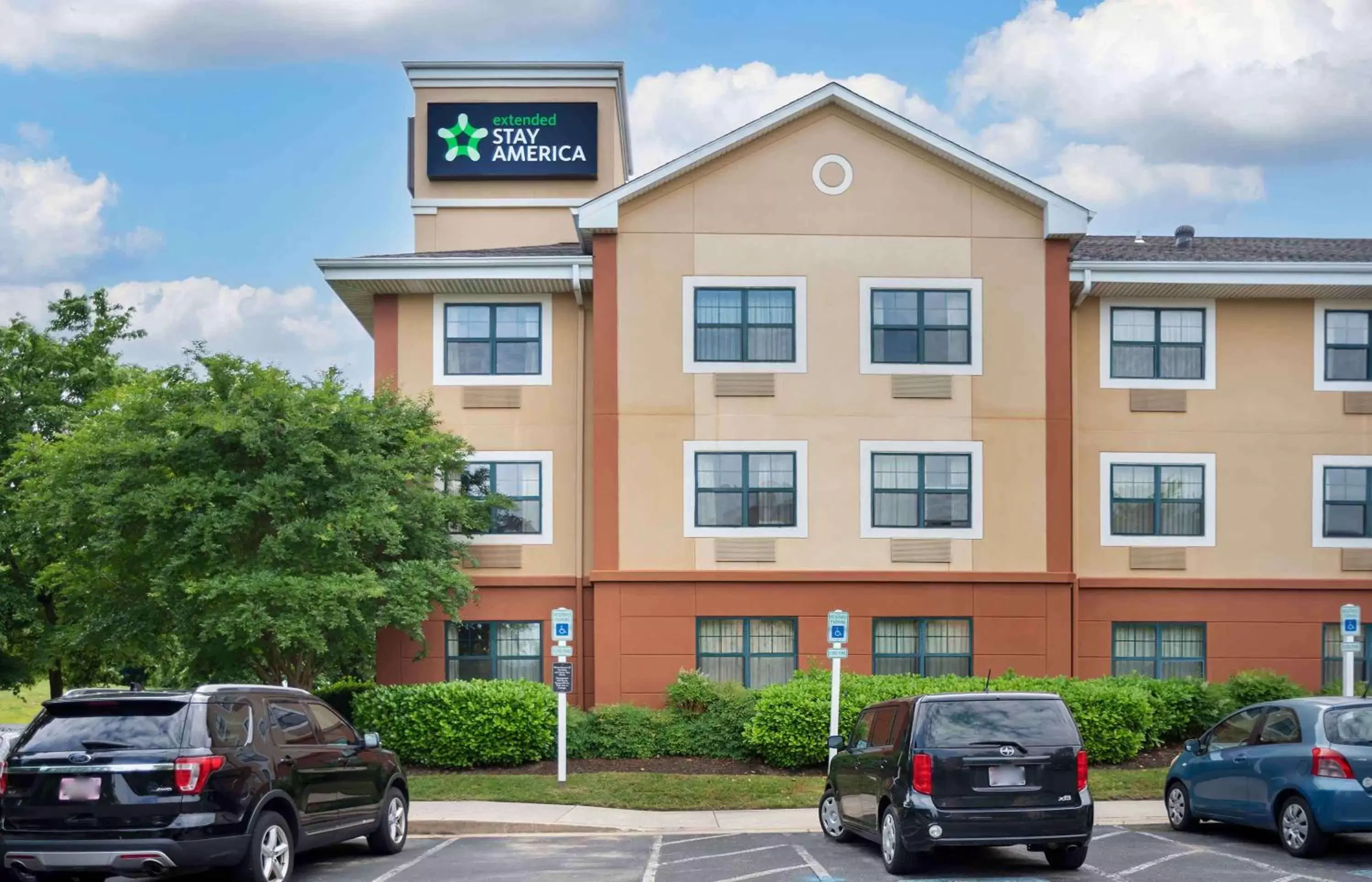 Property Building in Extended Stay America Suites - Columbia - Columbia Parkway