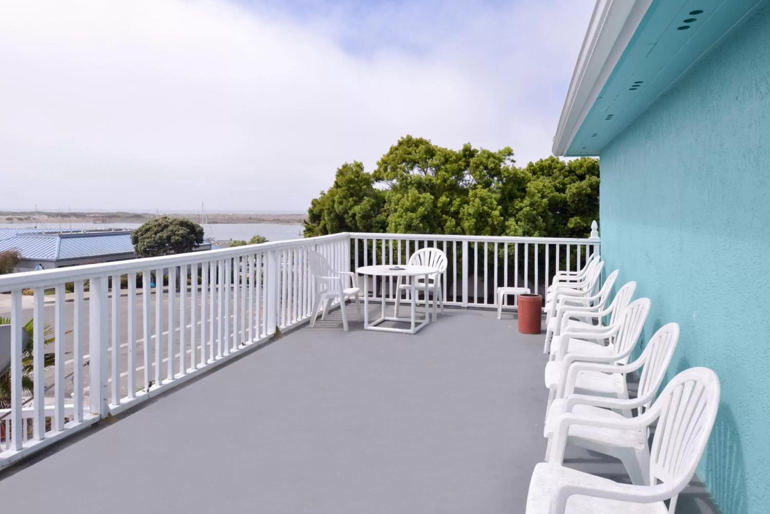 Balcony/Terrace in Bay View Inn - Morro Bay