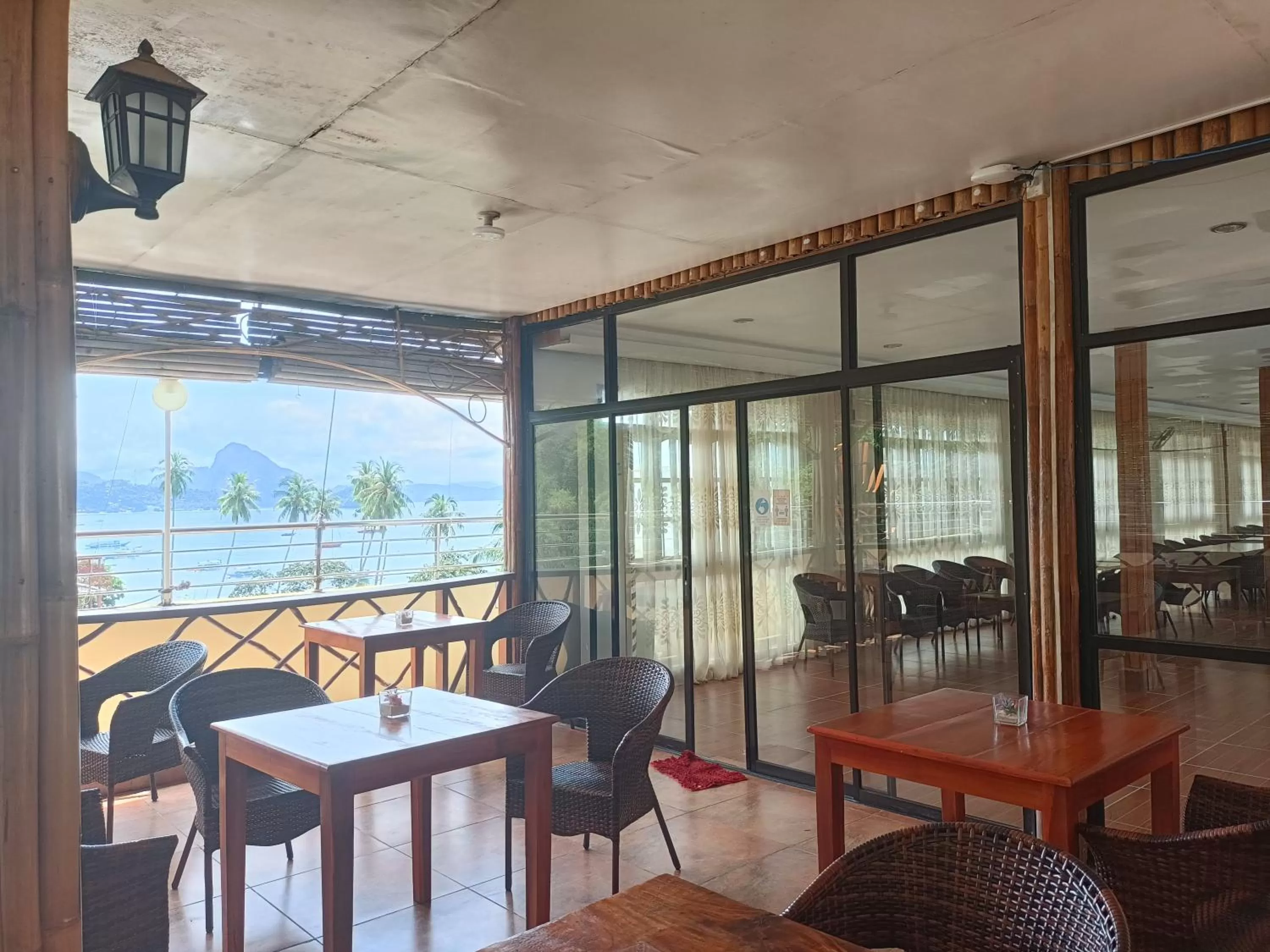 Restaurant/places to eat in One El Nido Suite