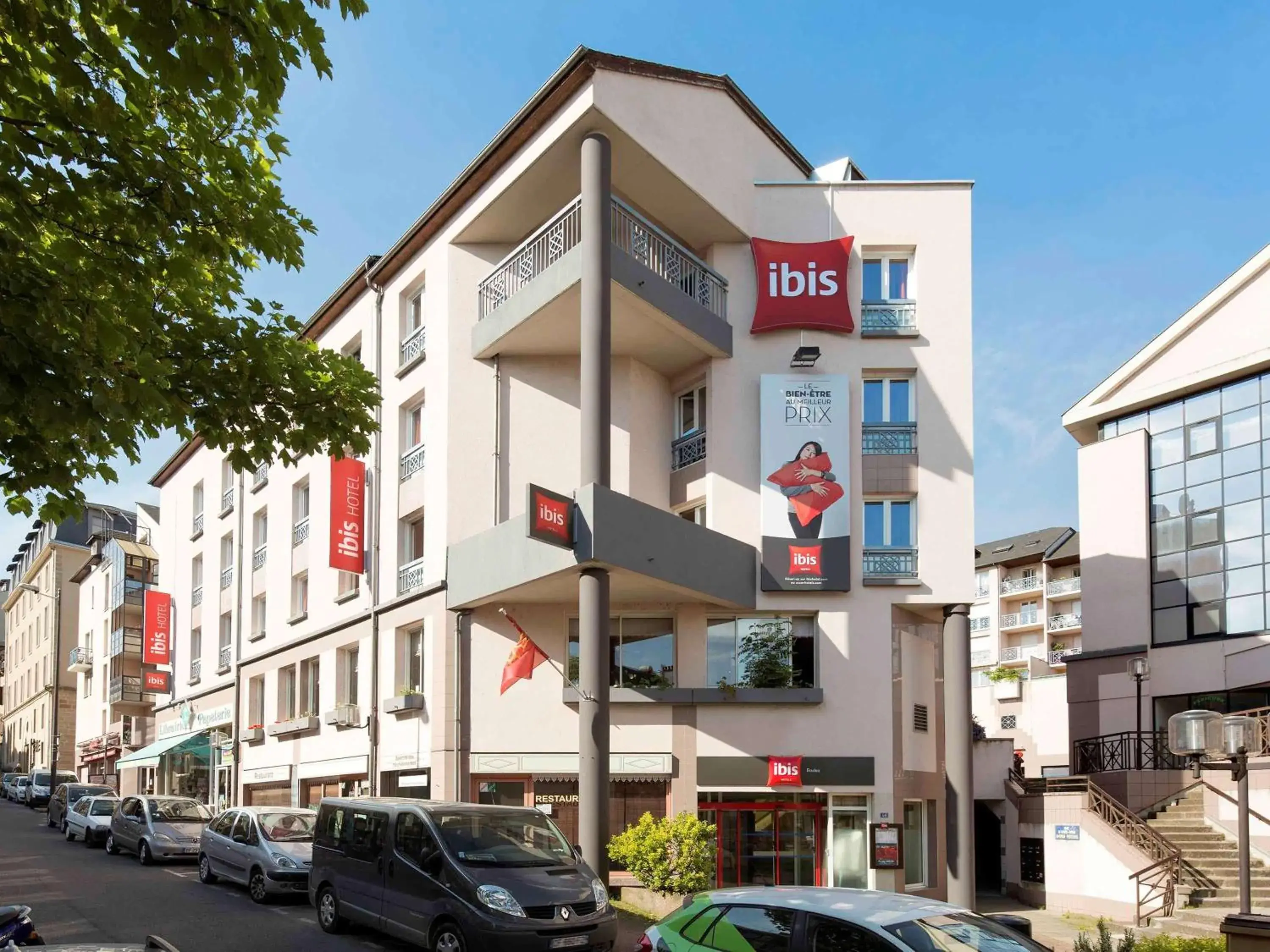 Property Building in ibis Rodez Centre