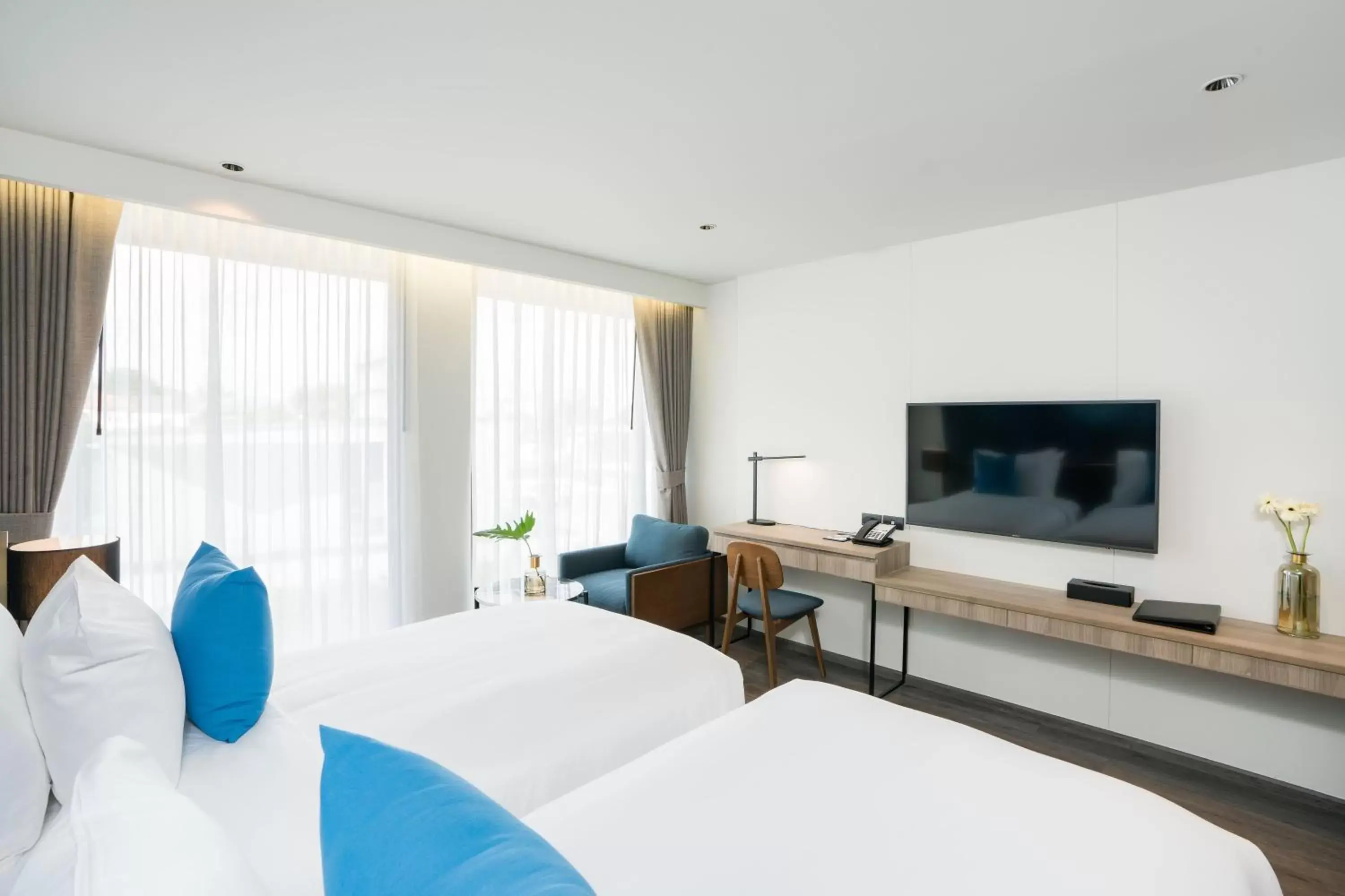 Bedroom, TV/Entertainment Center in Best Western Plus Nexen Pattaya