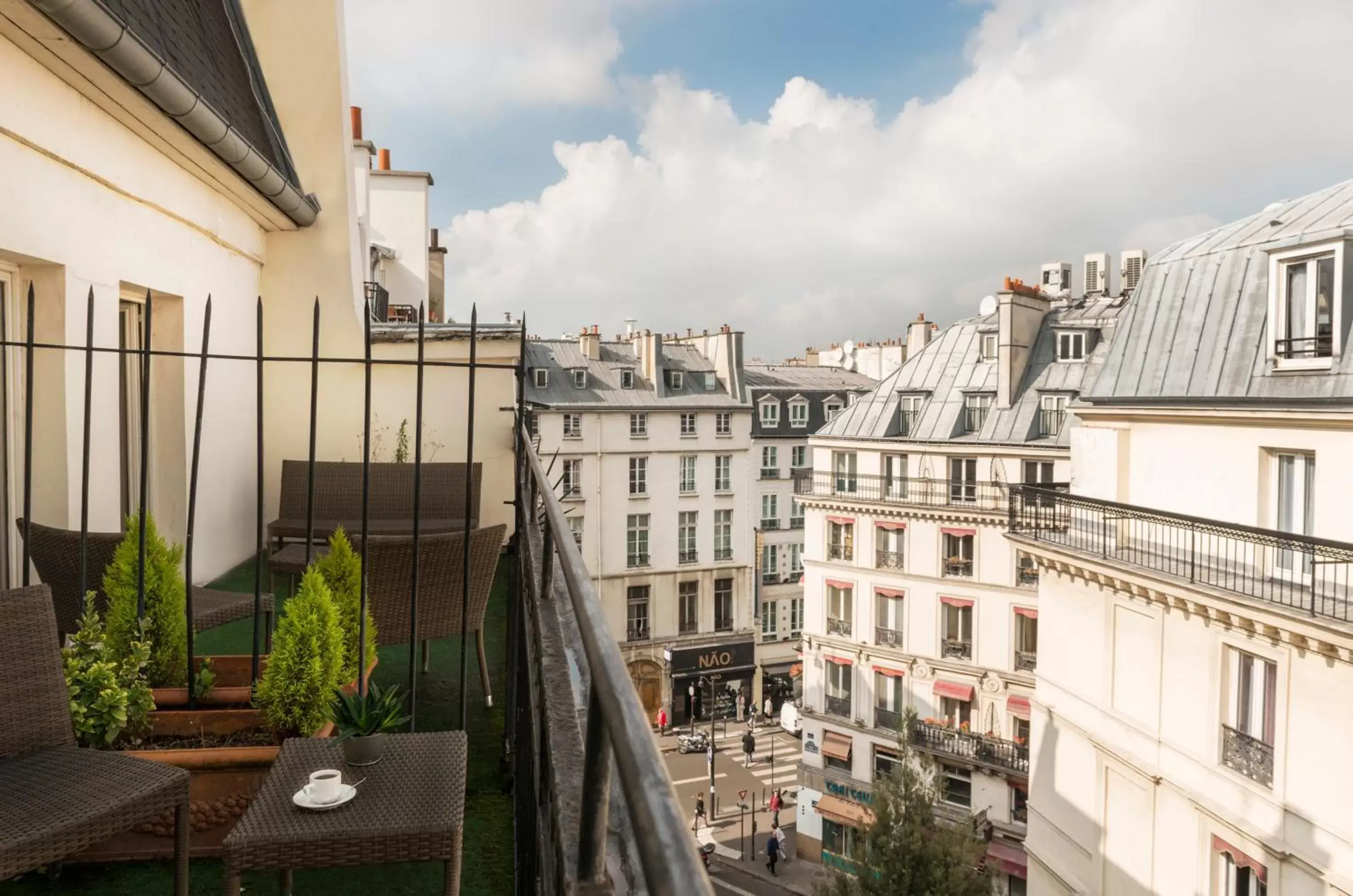 Balcony/Terrace in Maison Axel Opéra