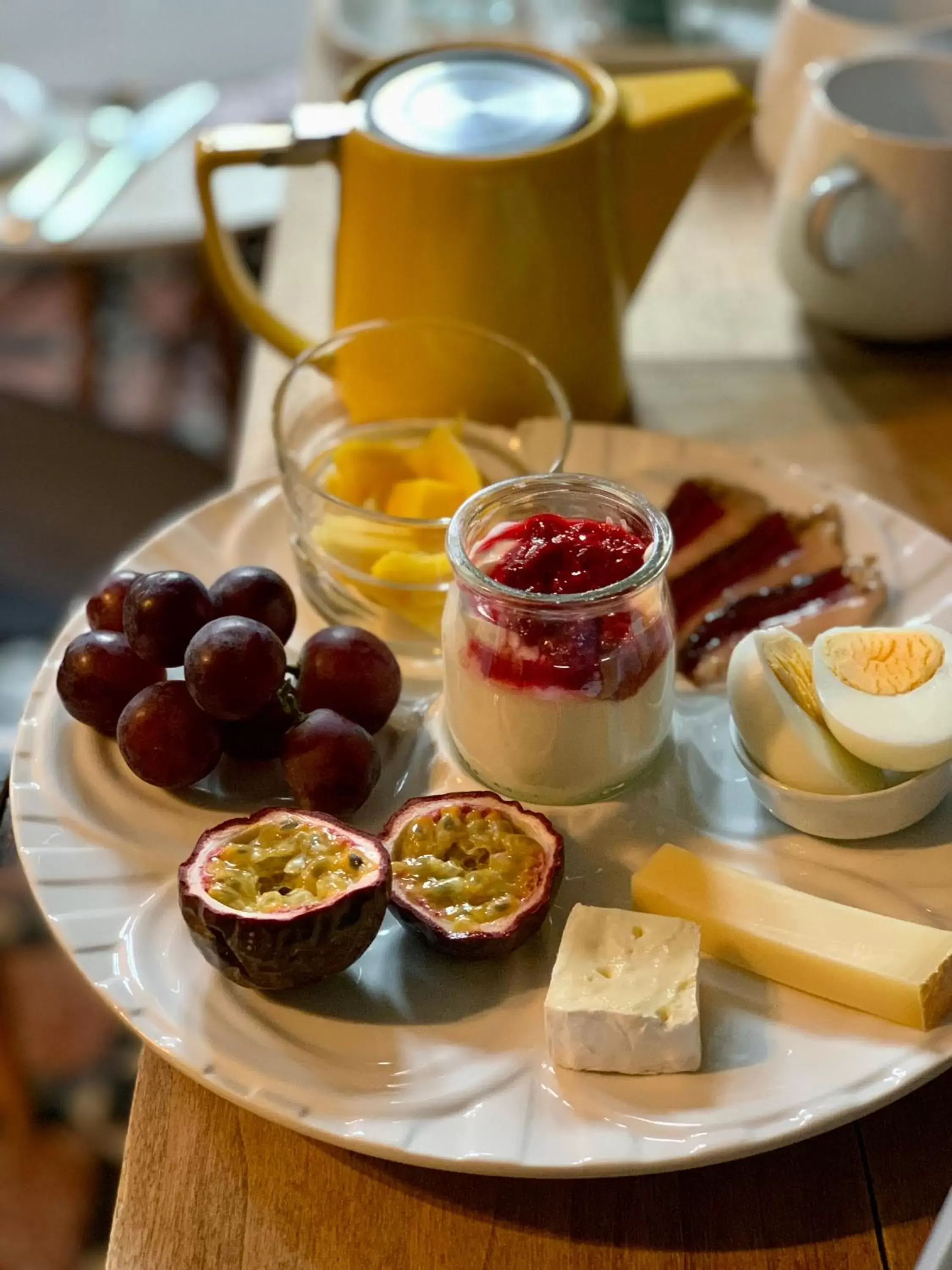 Breakfast in Carcassonne Townhouse