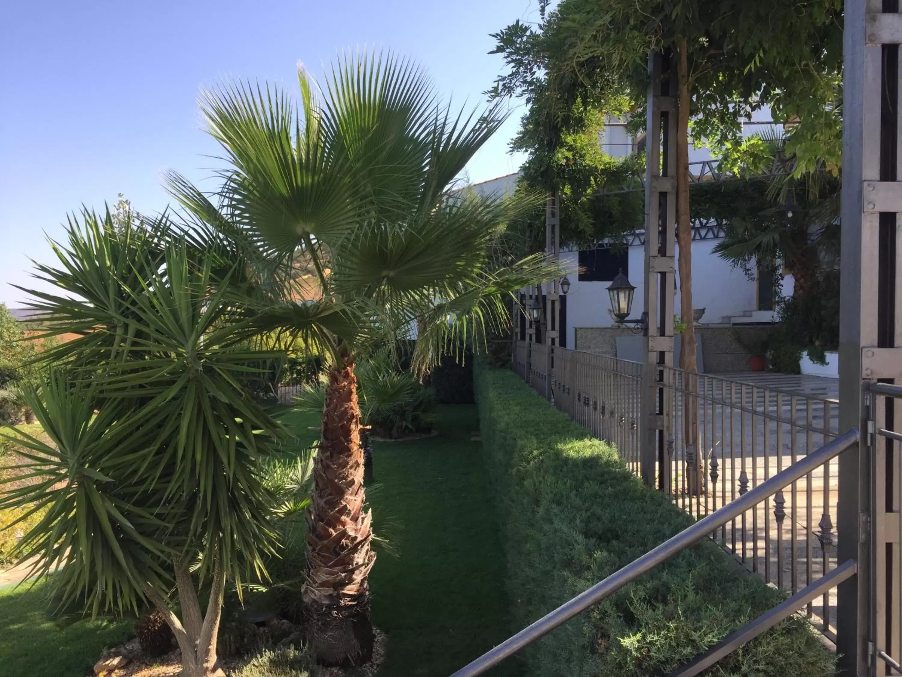 Swimming pool in Apartamentos Atalayas Extremadura