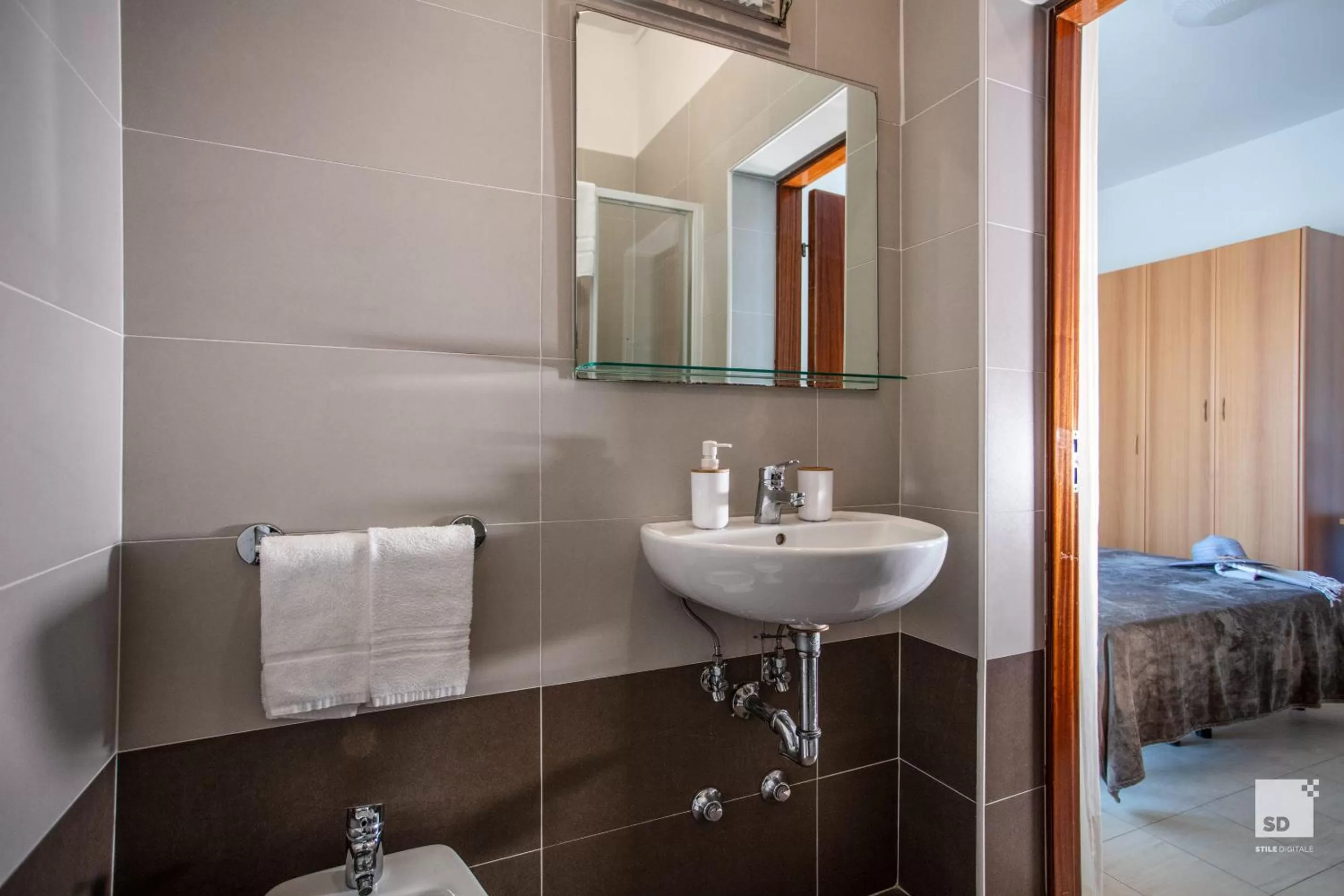 Bathroom in Hotel Fattori Mare