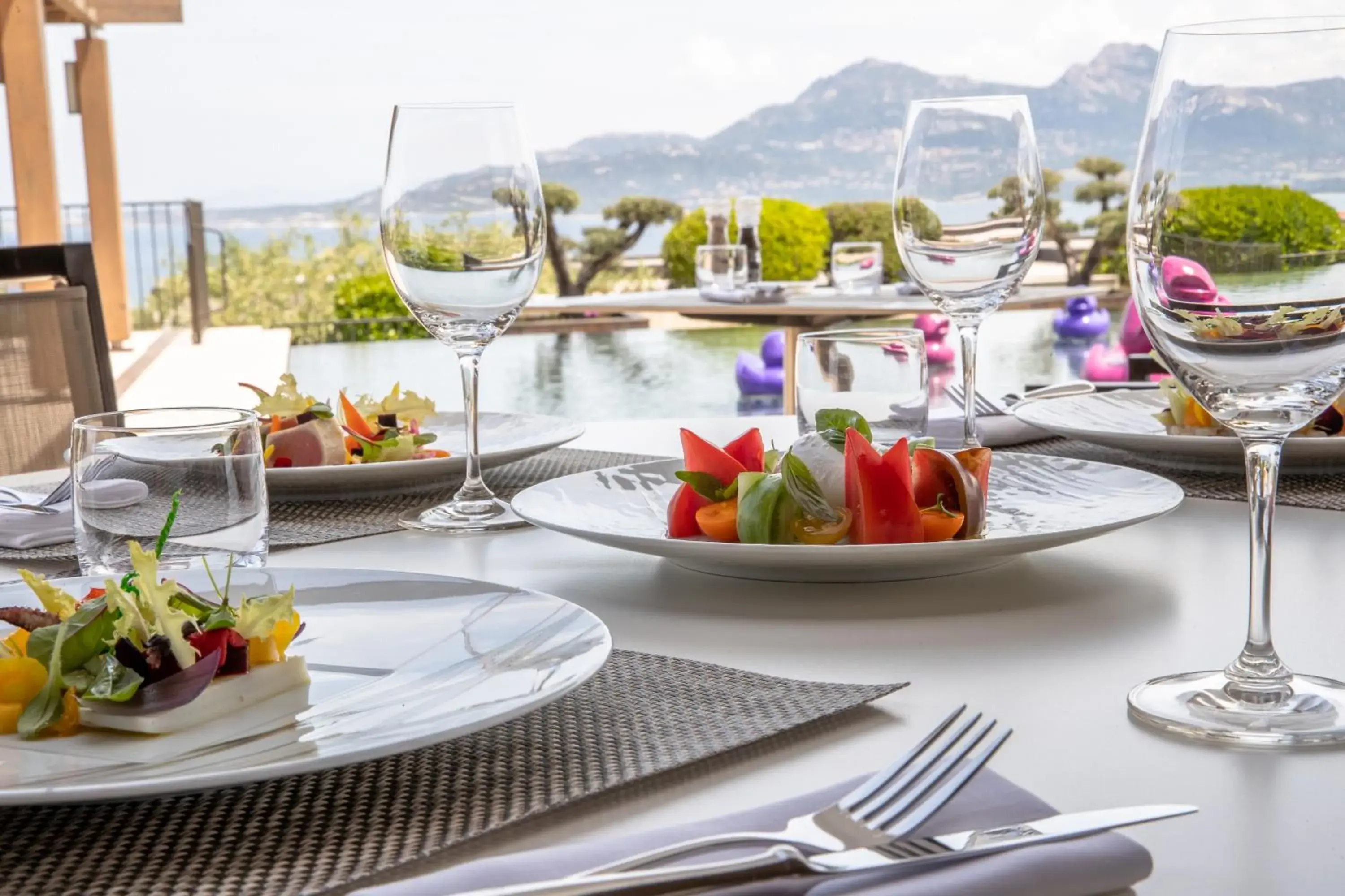 Restaurant/places to eat in La Villa Calvi