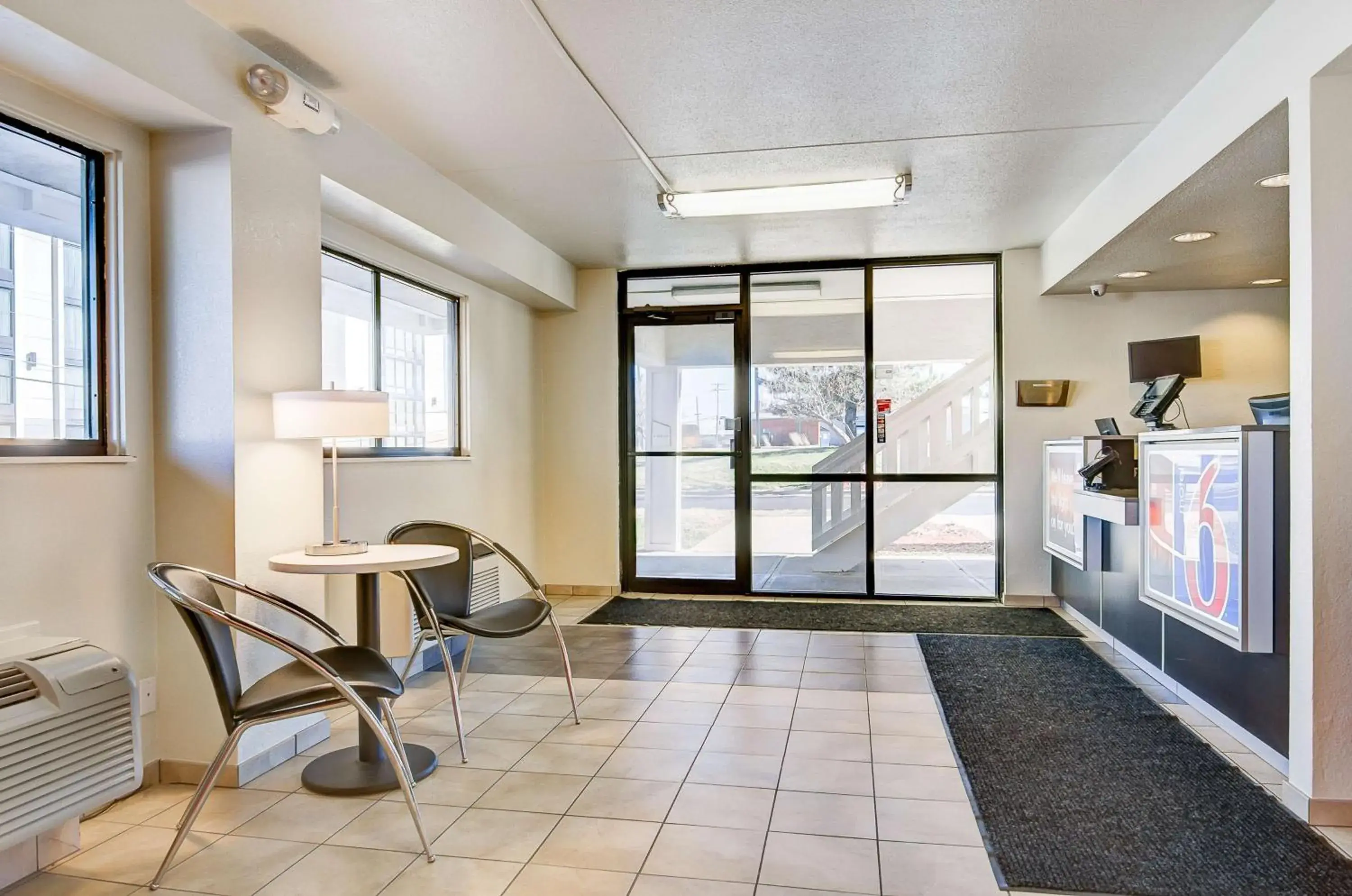 Lobby or reception, View in Motel 6-Springfield, MO - North