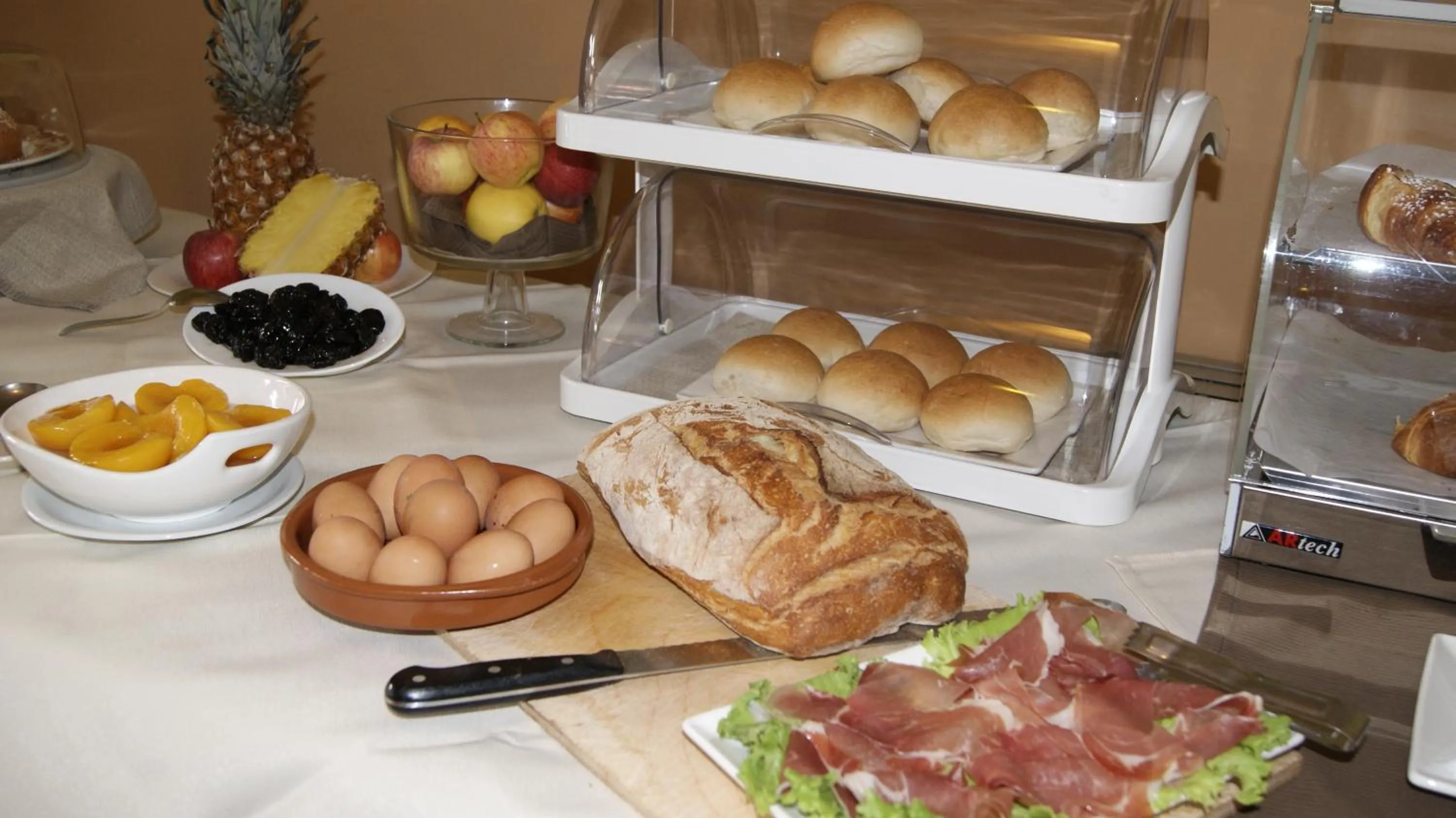 Food in Hotel Astoria