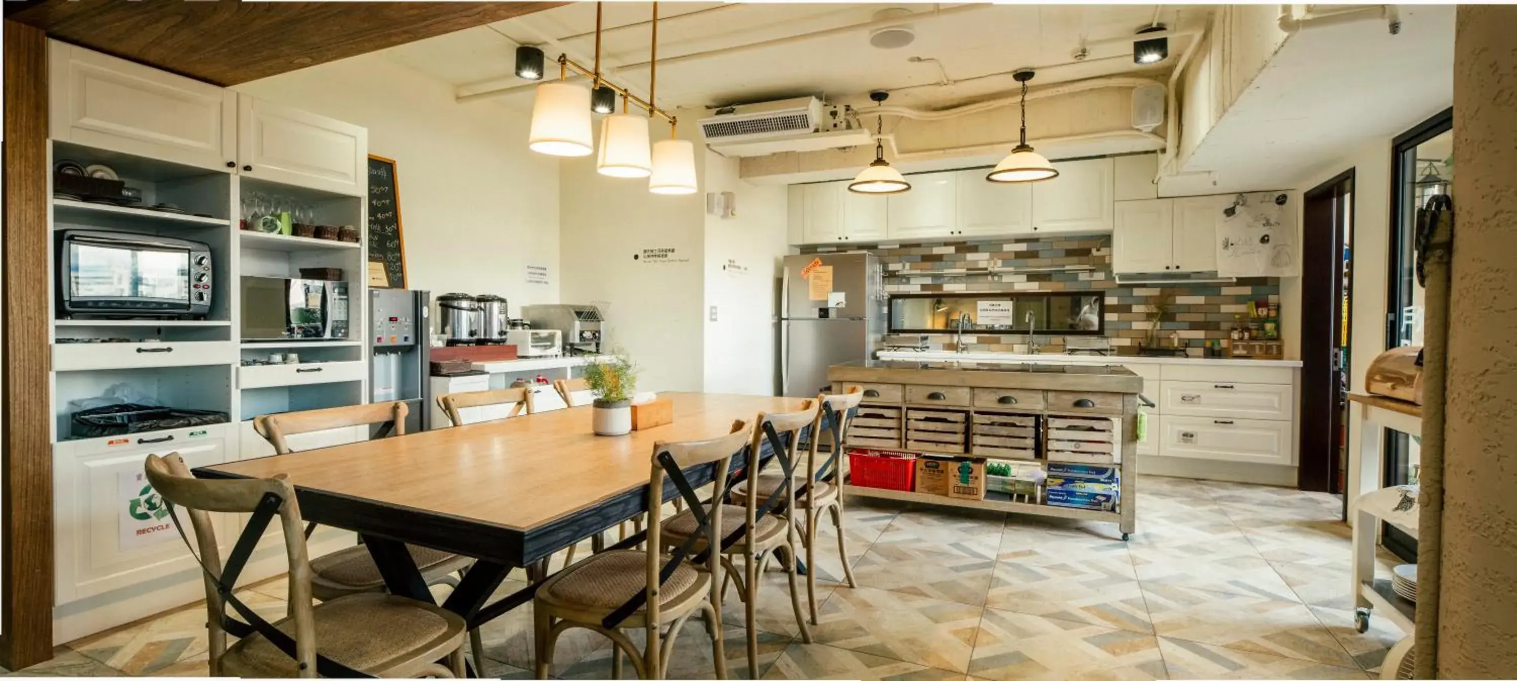 Restaurant/places to eat, Dining Area in NK Hostel