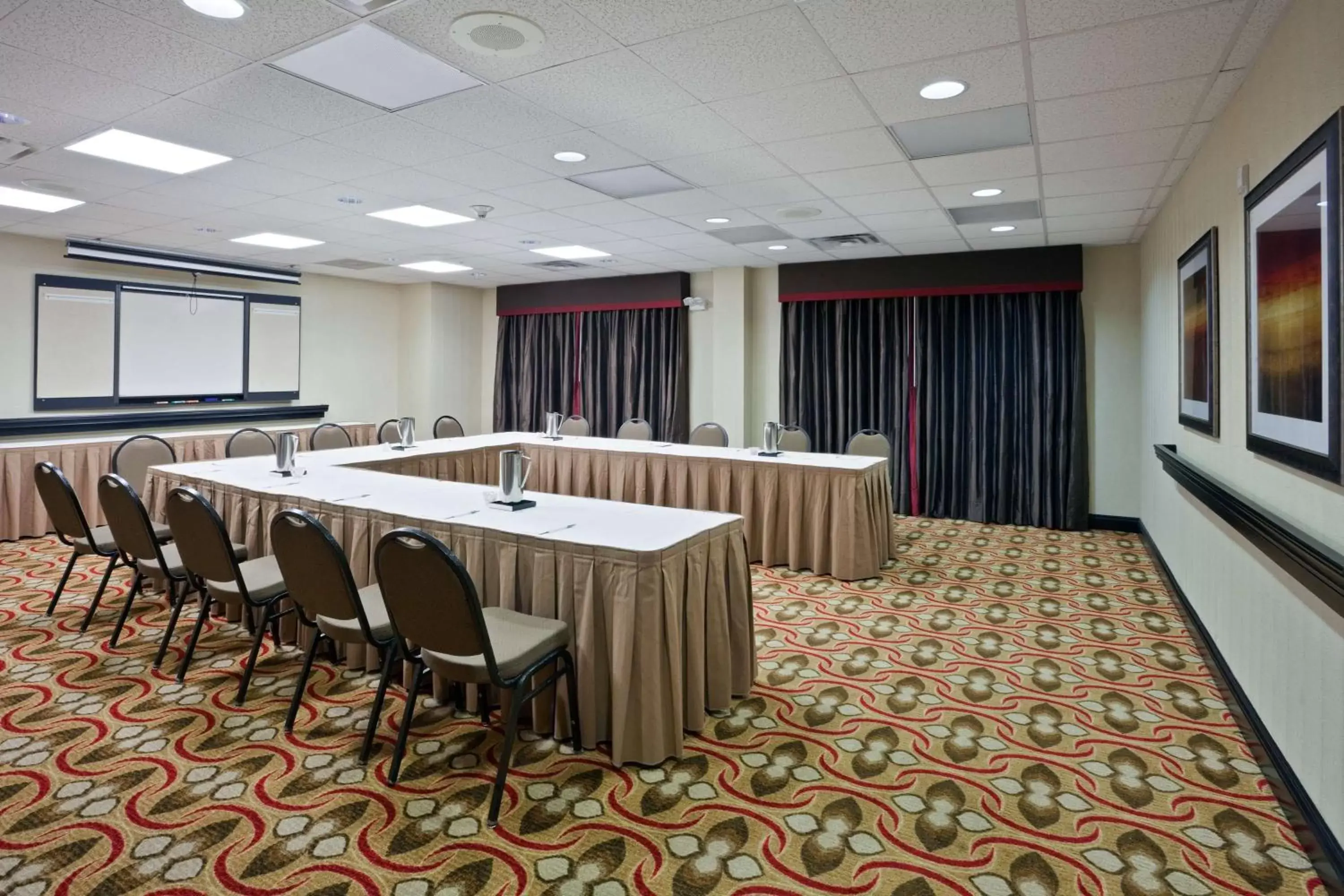 Meeting/conference room in Hampton Inn & Suites Dallas-Allen