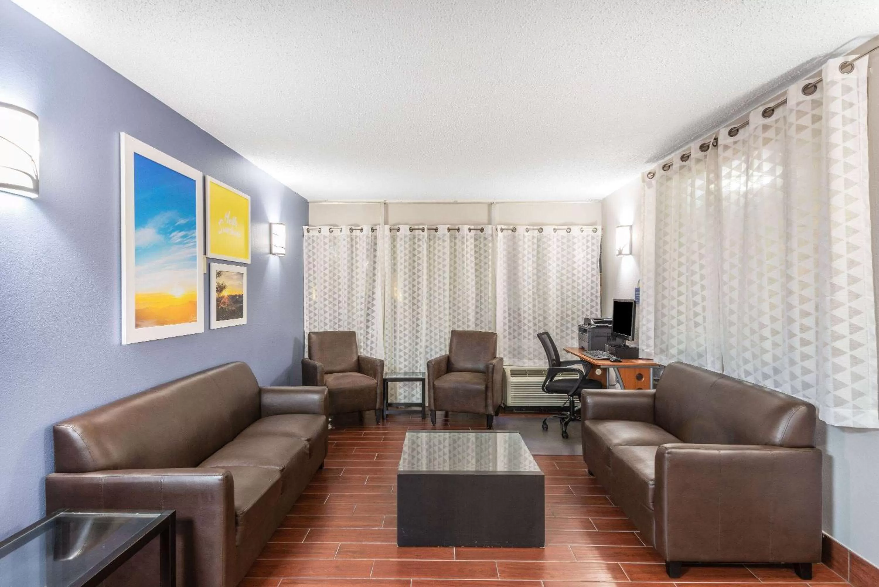 Lobby or reception in Days Inn by Wyndham Charlottesville/University Area