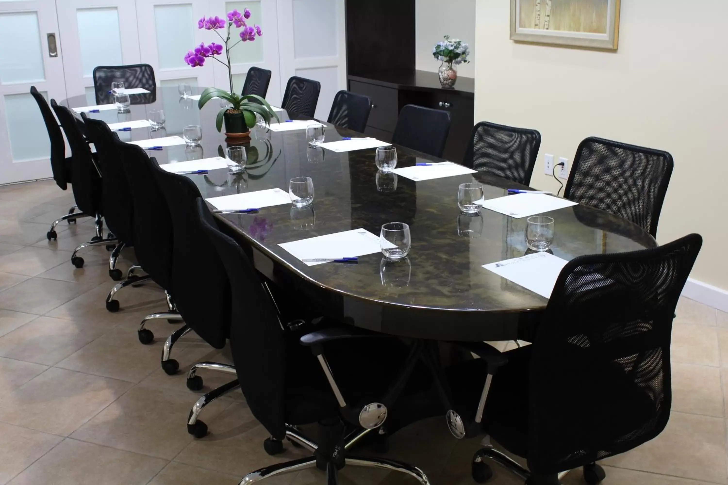 Business facilities in Hotel Mulberry