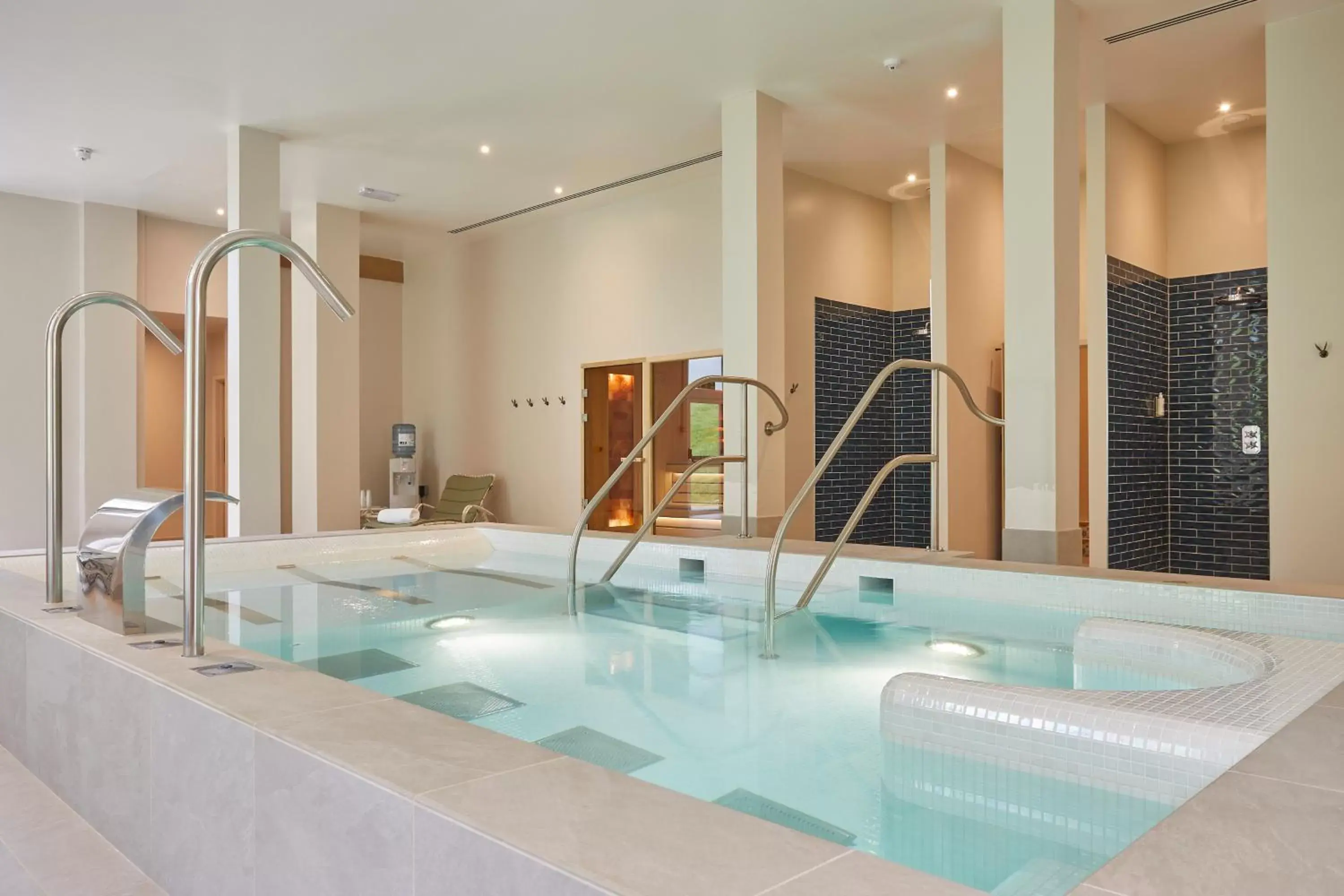 Spa and wellness centre/facilities, Swimming Pool in The Retreat Elcot Park