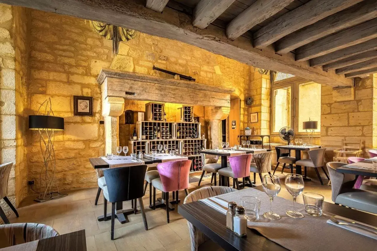 Restaurant/places to eat in Hôtel La Couleuvrine Sarlat Centre Ville