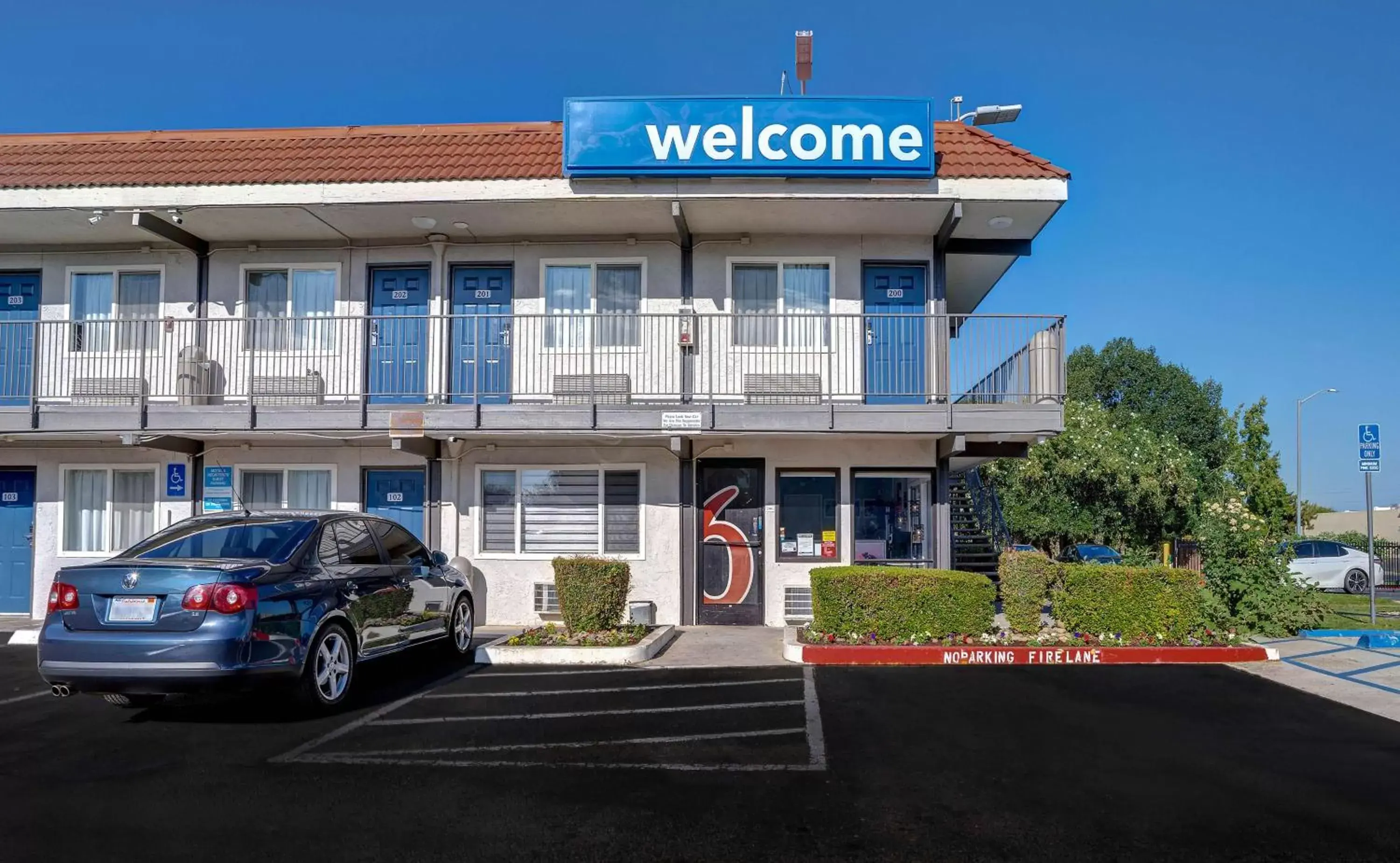 Property Building in Motel 6-Rancho Cordova, CA - Rancho Cordova East