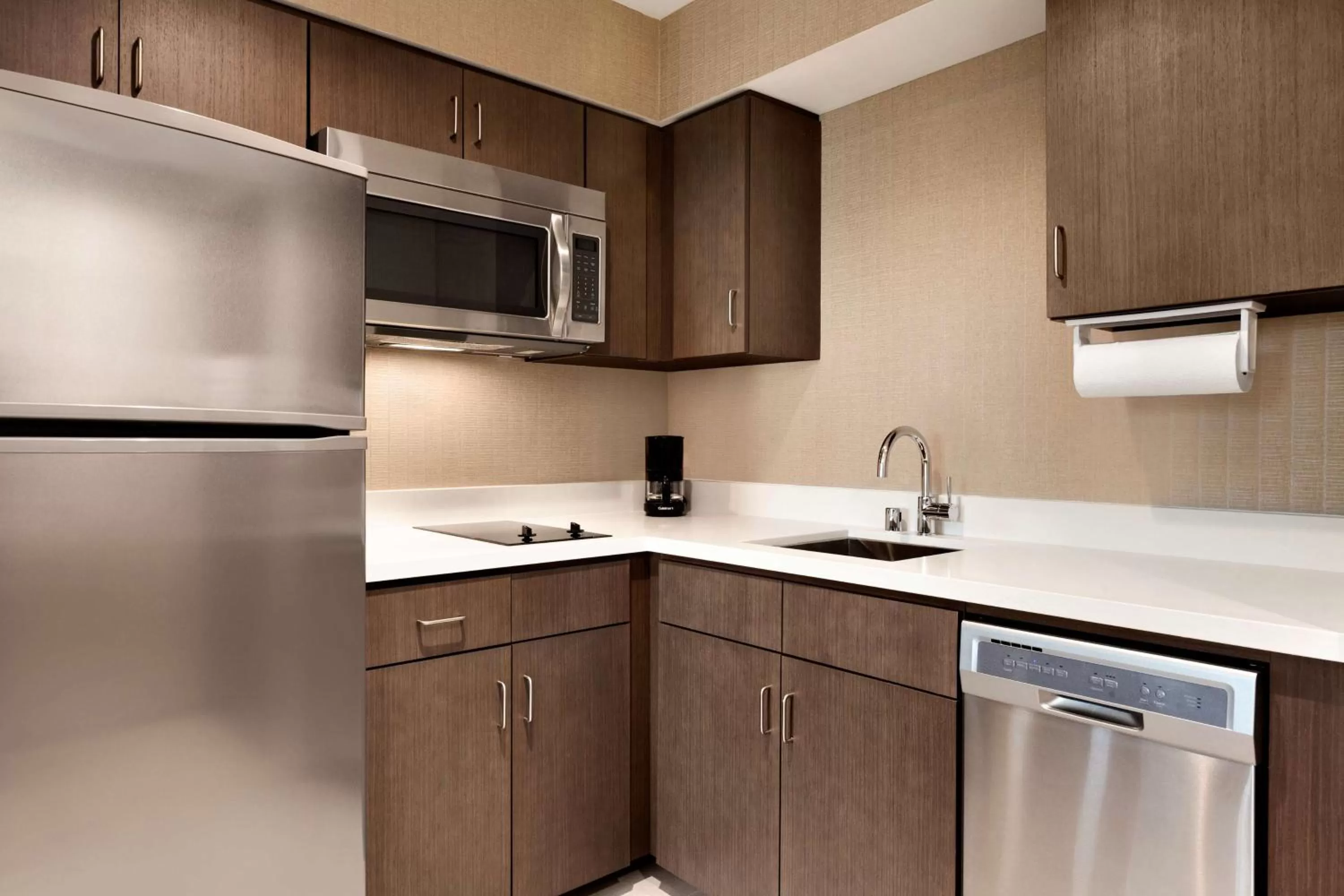 Kitchen or kitchenette in Homewood Suites By Hilton Irvine John Wayne Airport