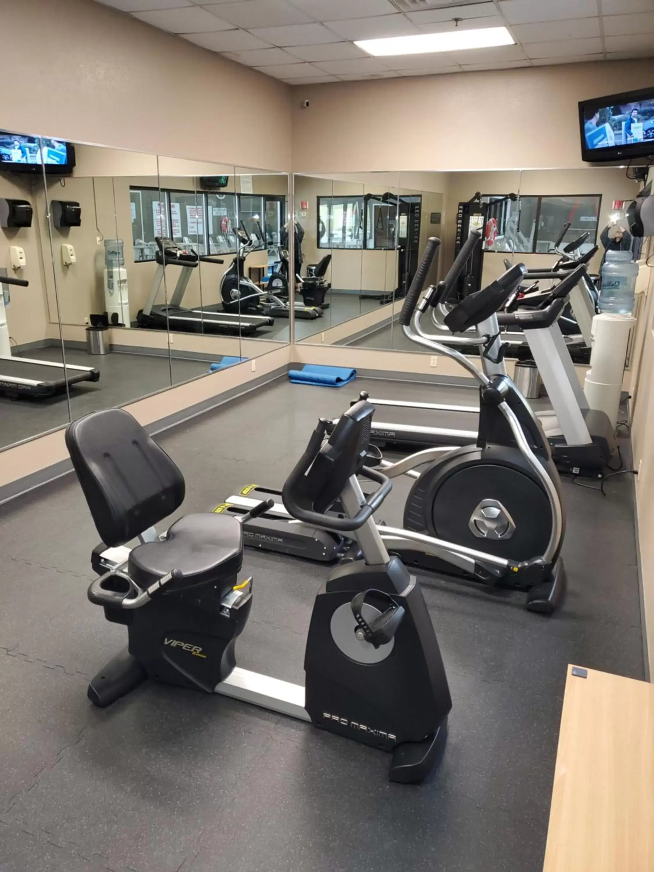 Fitness centre/facilities in Ramada by Wyndham North Platte Fitness centre/facilities in Ramada by Wyndham North Platte