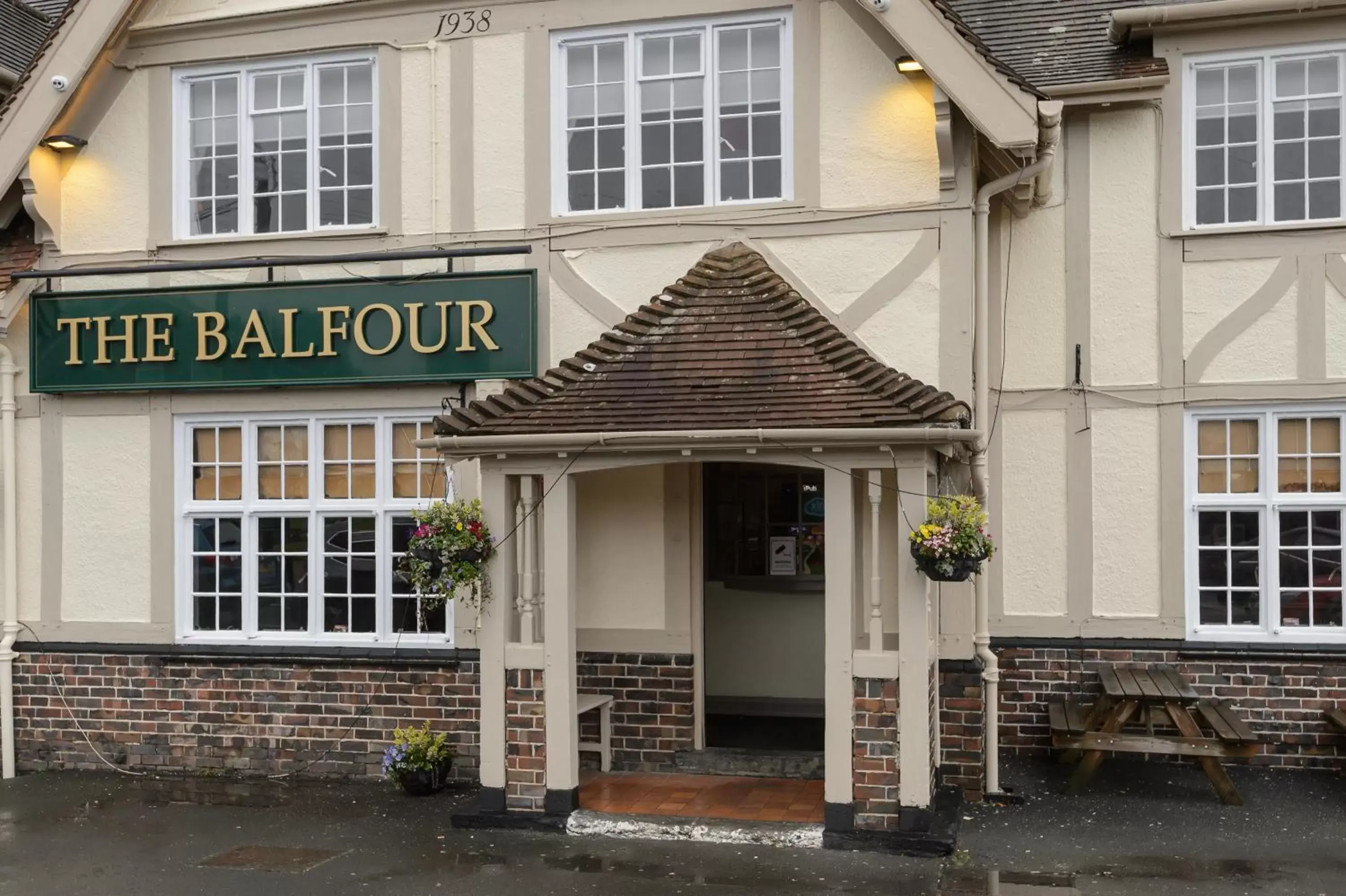 Property building in Balfour Arms